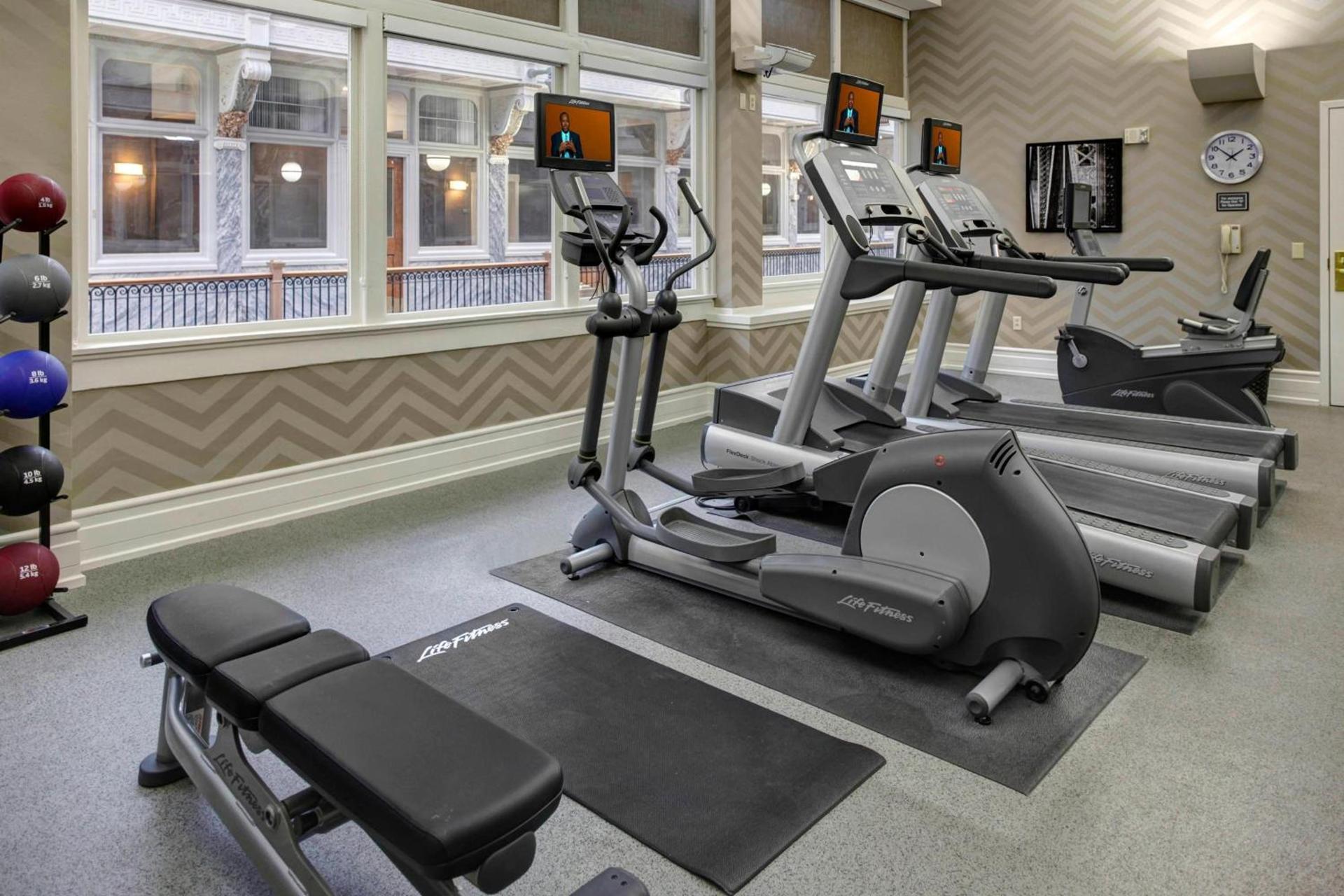 Residence Inn by Marriott Cleveland Downtown photo 24