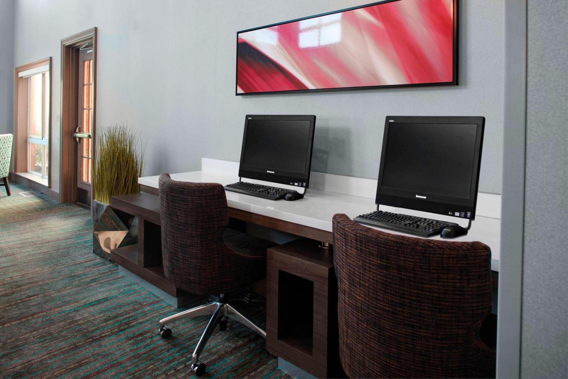 Residence Inn by Marriott Cleveland Independence photo 12