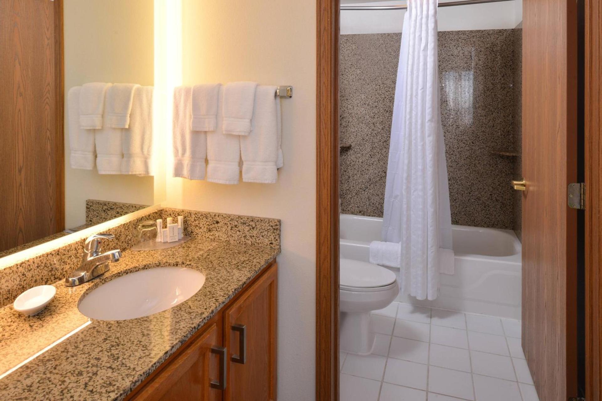 Residence Inn by Marriott Dayton Troy photo 14