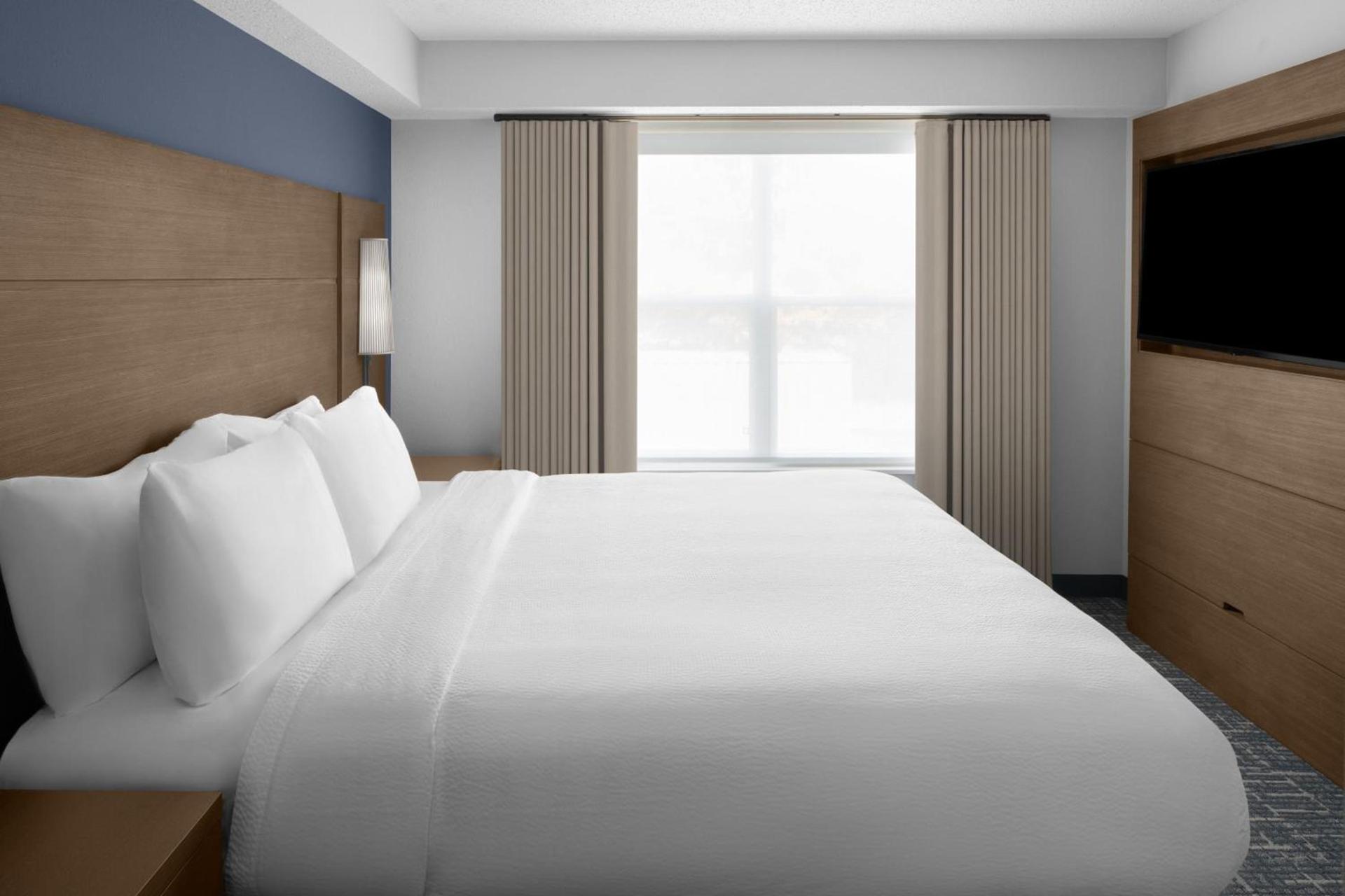 Residence Inn by Marriott Holland photo 6