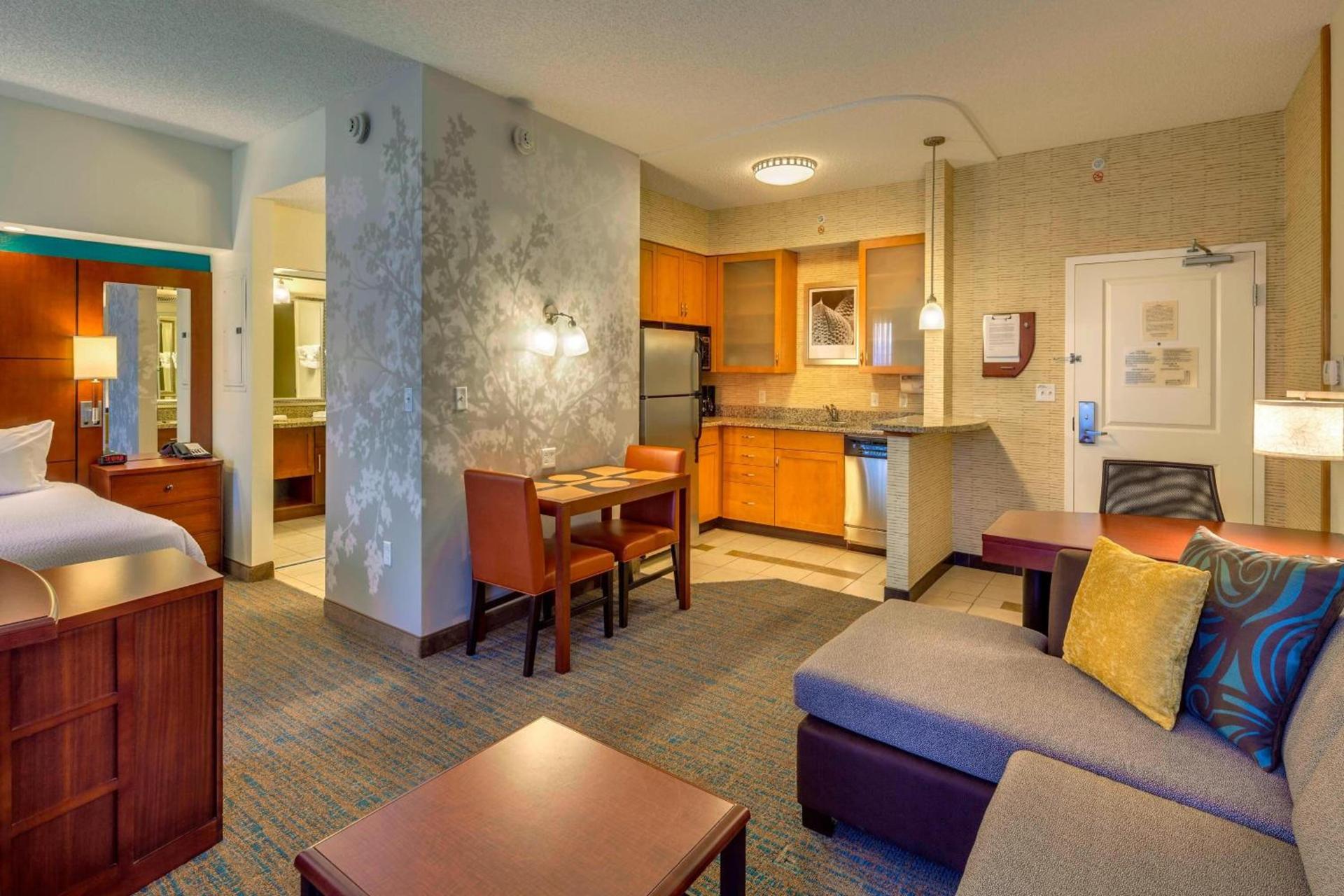 Residence Inn by Marriott Ocala photo 6
