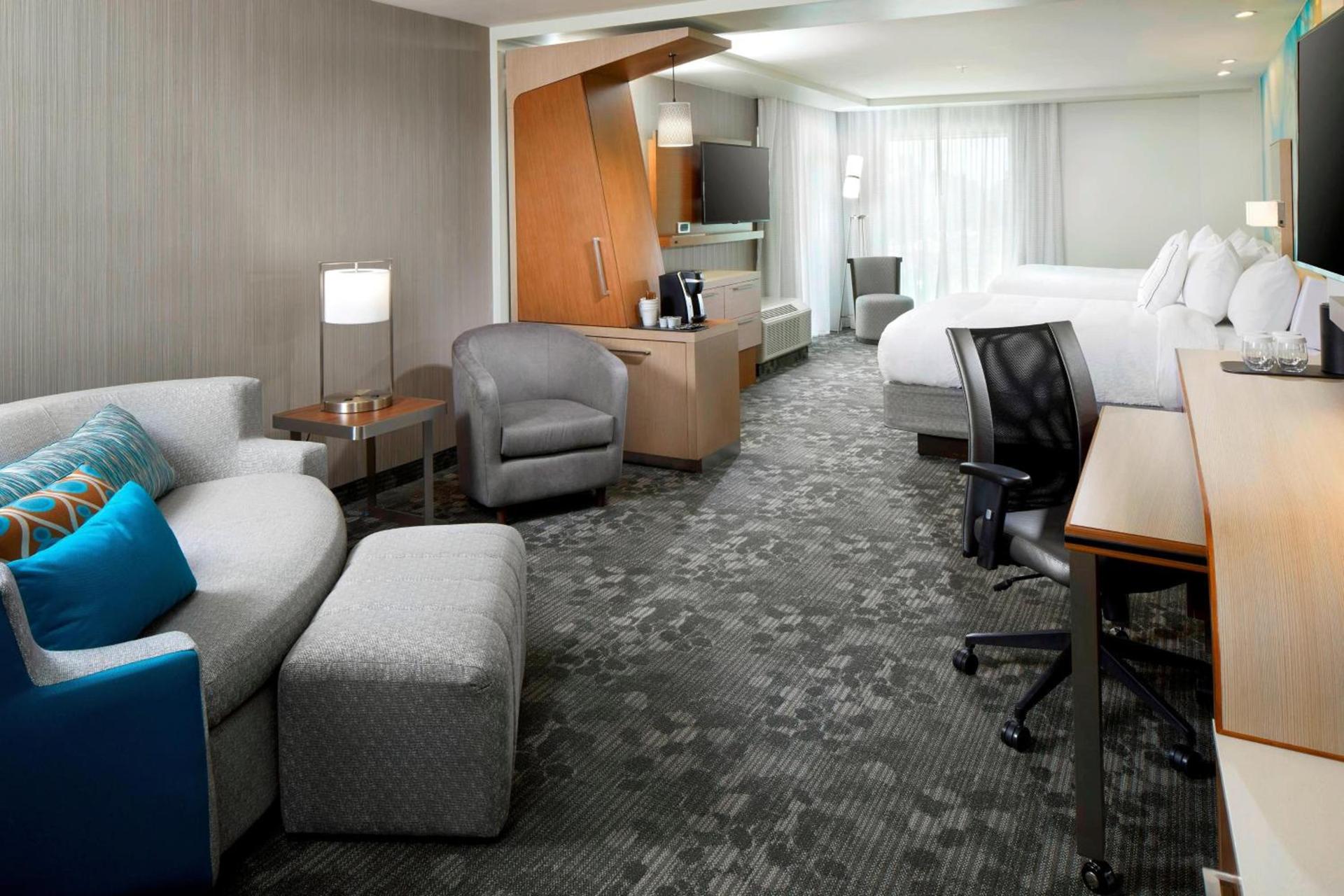 Courtyard by Marriott Houston Intercontinental Airport photo 17