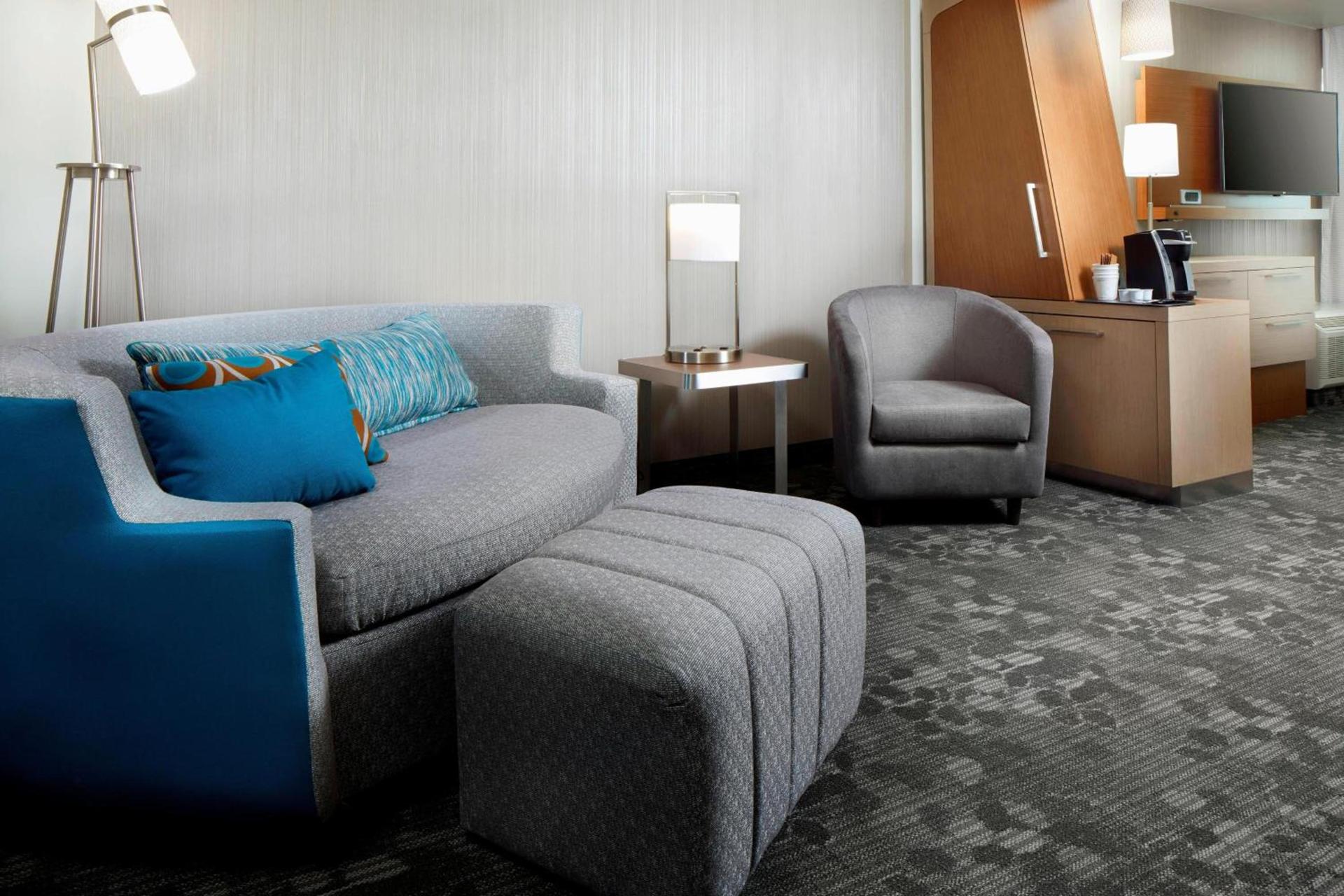 Courtyard by Marriott Houston Intercontinental Airport photo 18