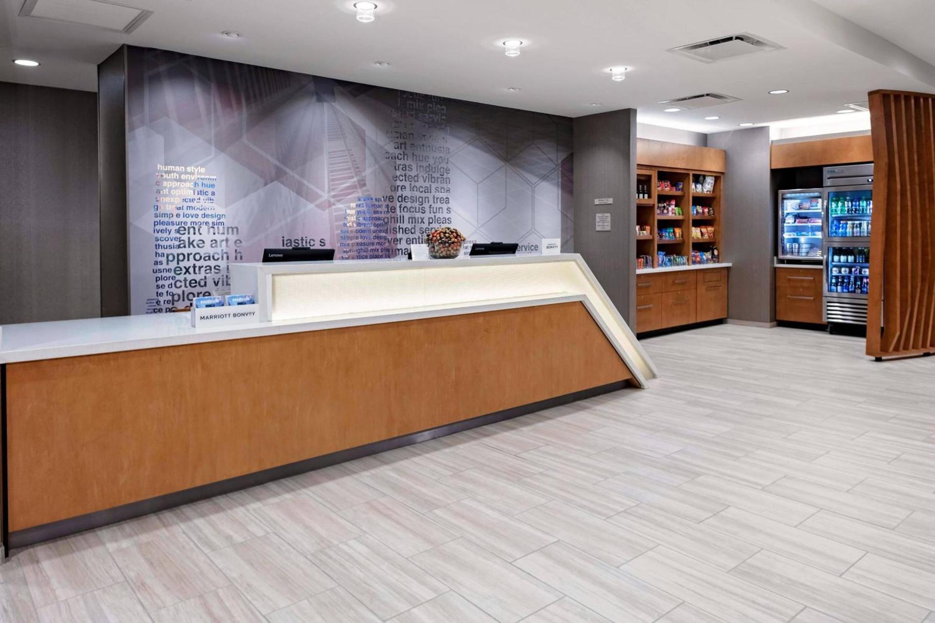 SpringHill Suites by Marriott Kansas City Plaza photo 2