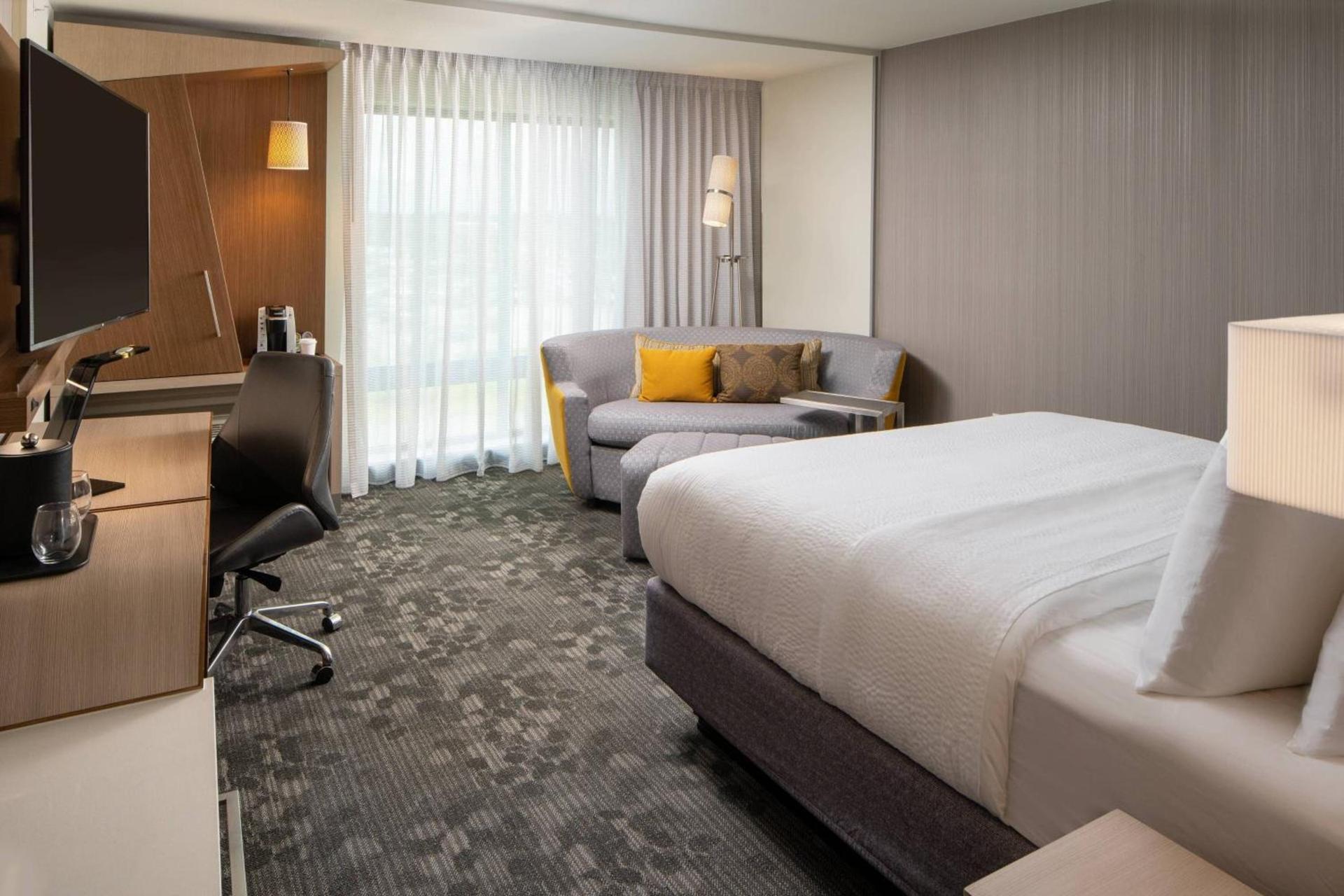 Courtyard by Marriott Lafayette South photo 8