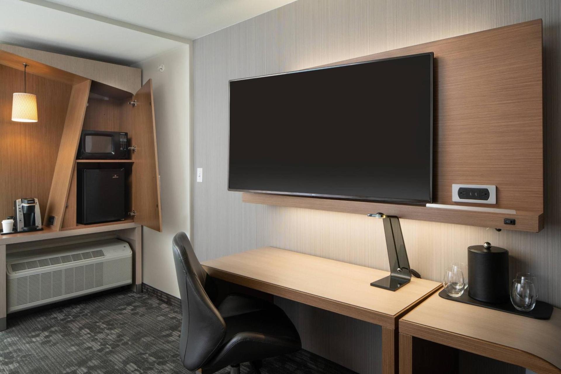 Courtyard by Marriott Lafayette South photo 9