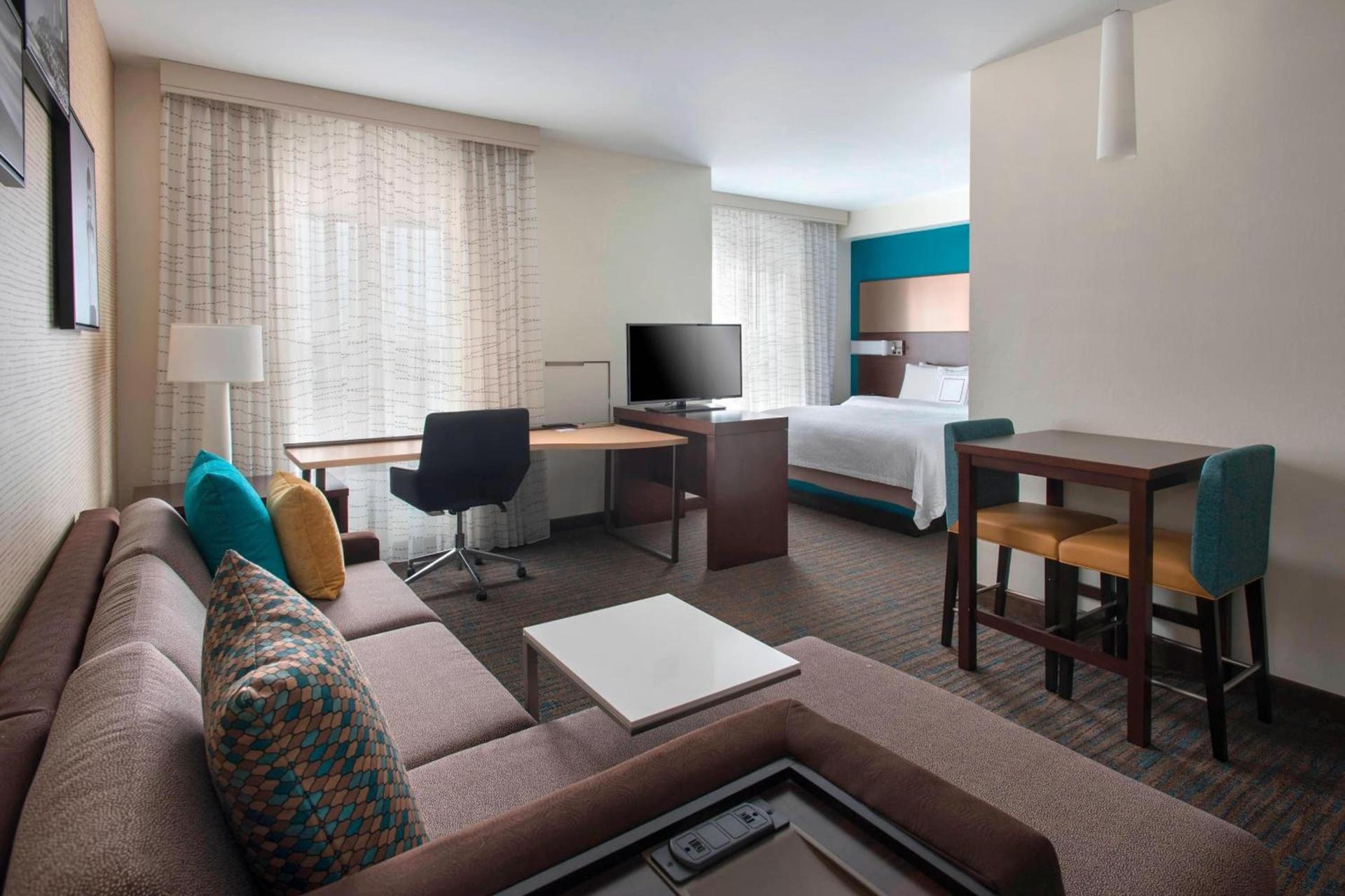 Residence Inn by Marriott New York Long Island East End photo 7