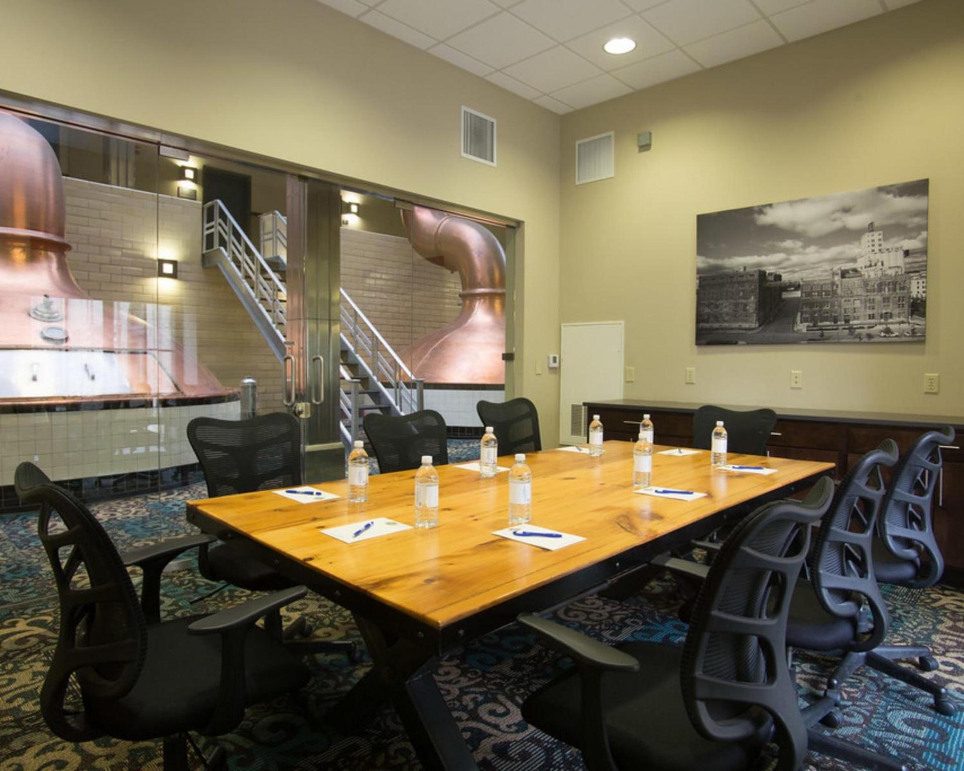 Brewhouse Inn and Suites photo 10