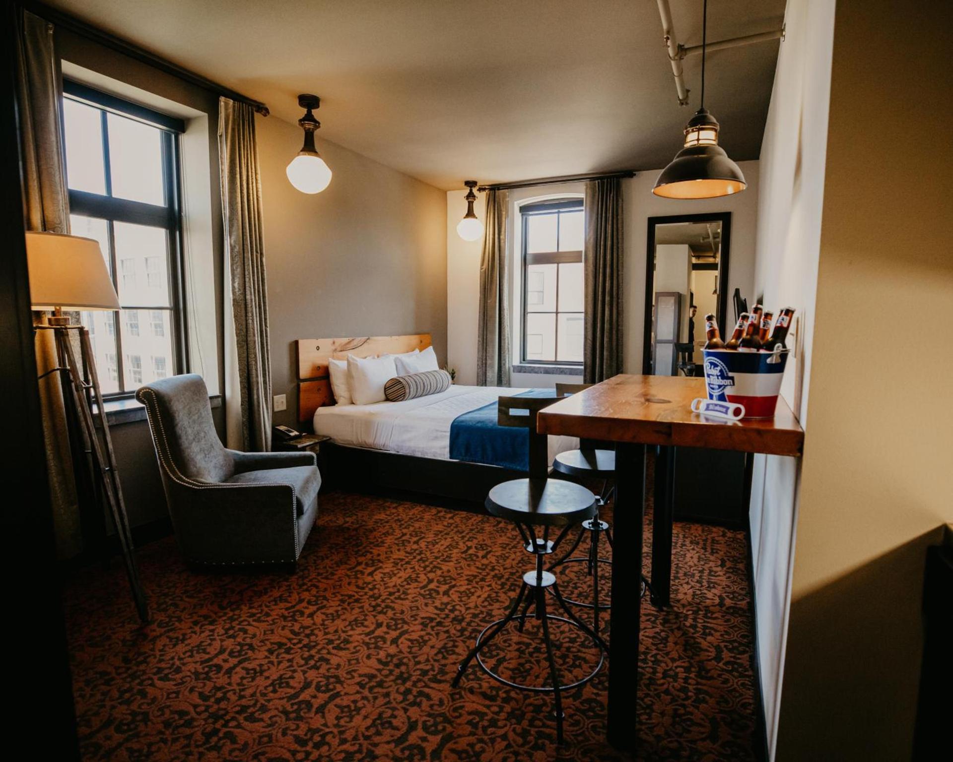 Brewhouse Inn and Suites photo 25