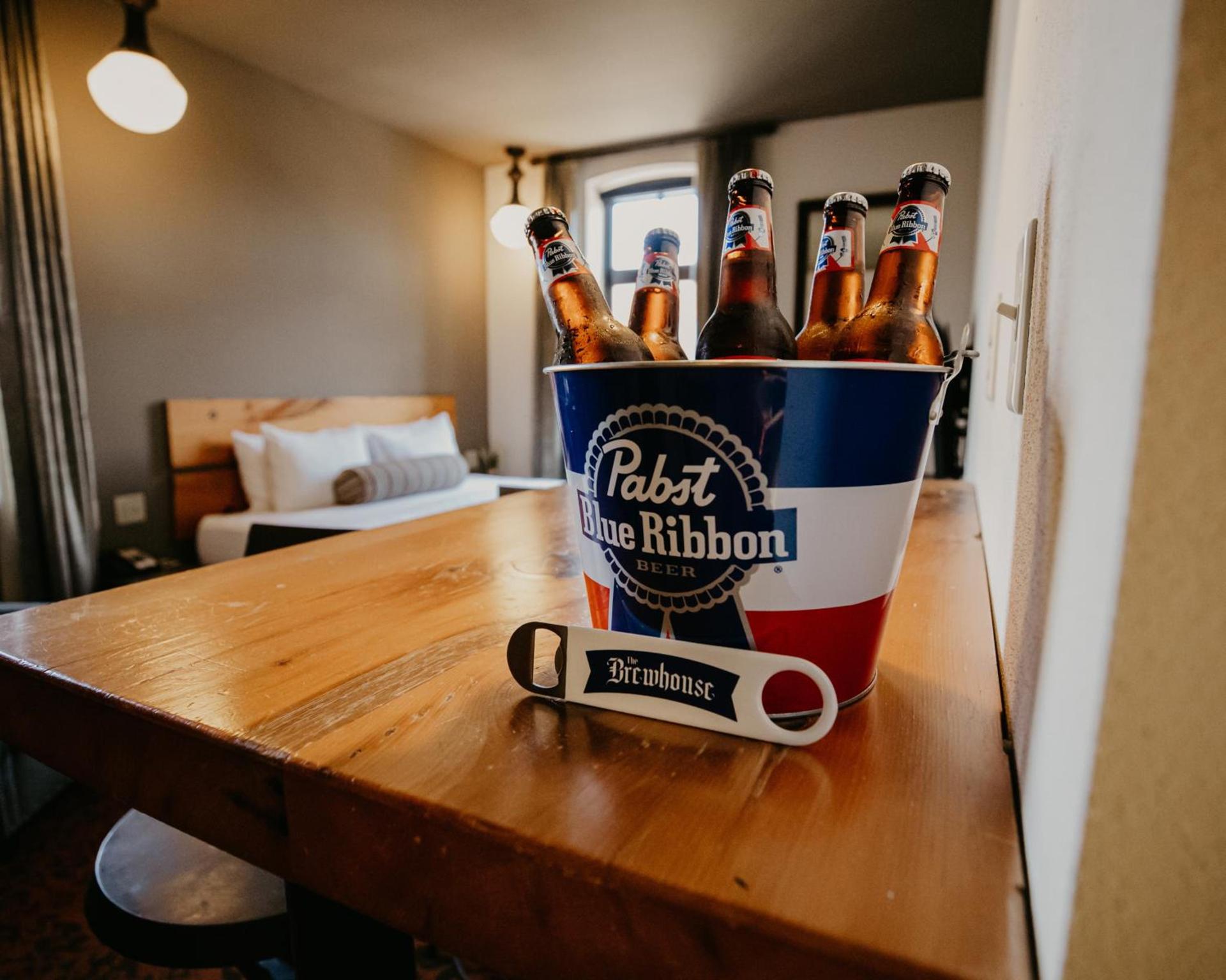 Brewhouse Inn and Suites photo 34