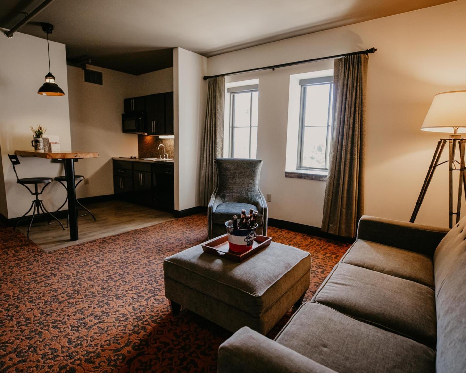 Brewhouse Inn and Suites photo 41