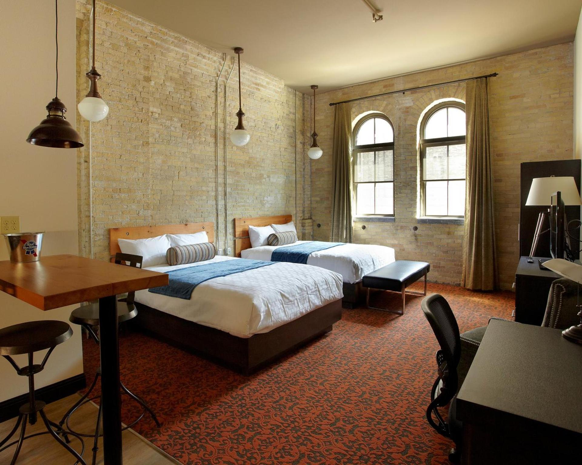 Brewhouse Inn and Suites photo 44