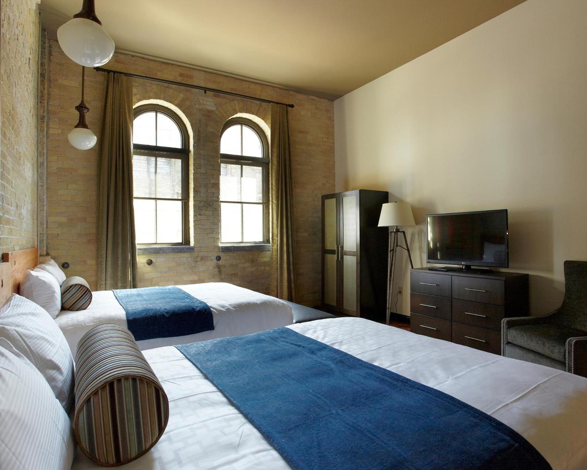 Brewhouse Inn and Suites photo 49