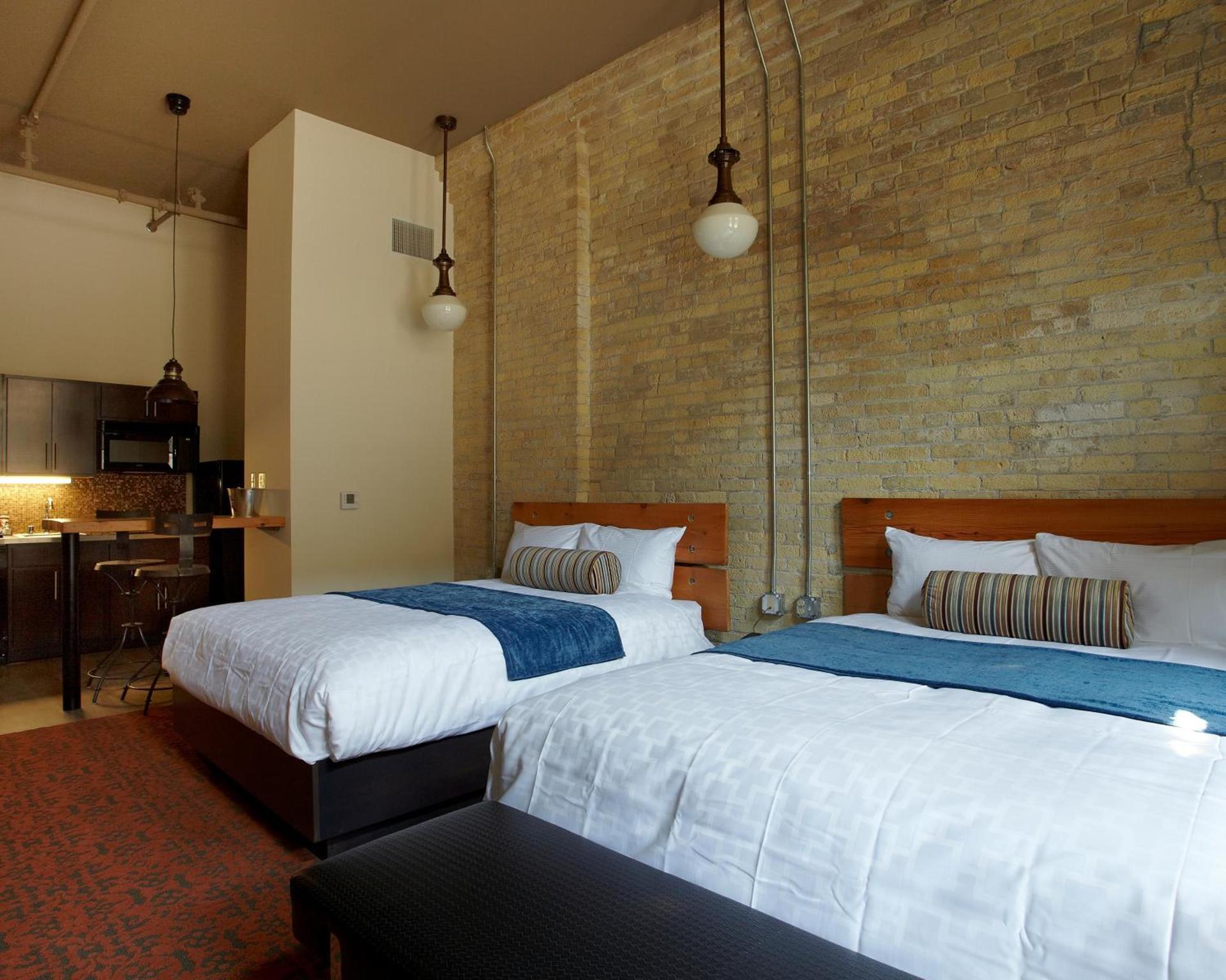 Brewhouse Inn and Suites photo 63