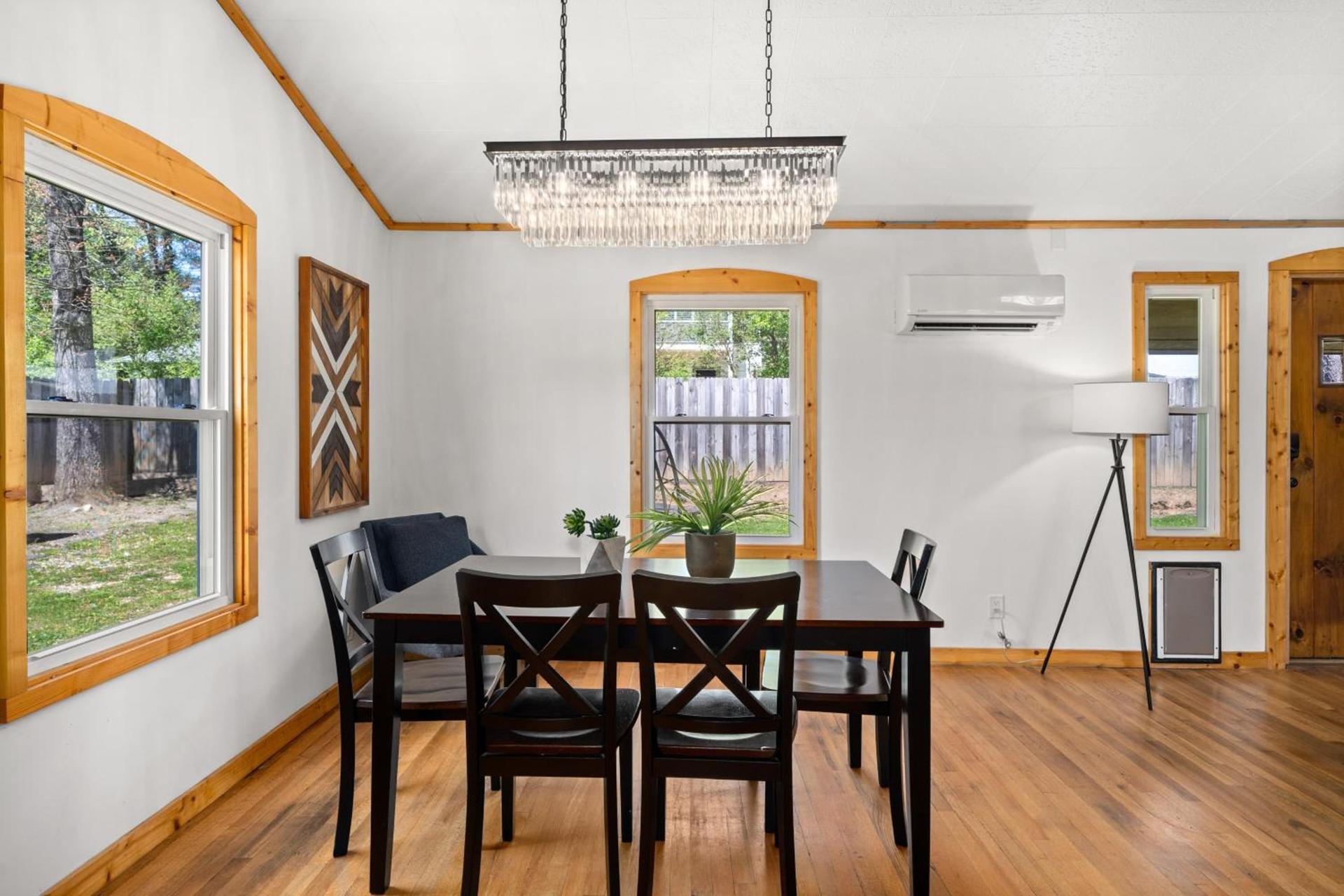 CedarWood Inn photo 44