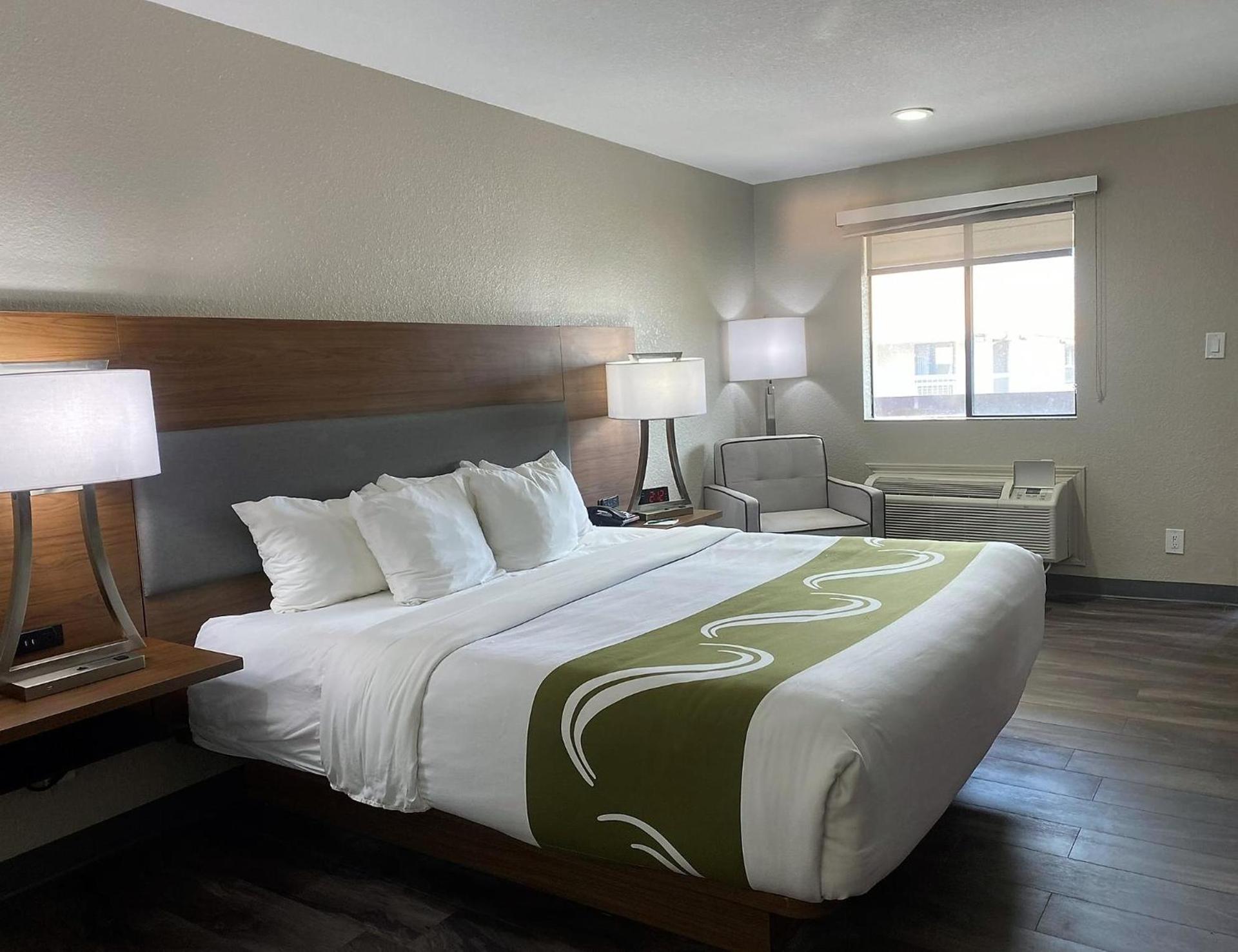 SureStay Plus by Best Western Alamogordo White Sands photo 23