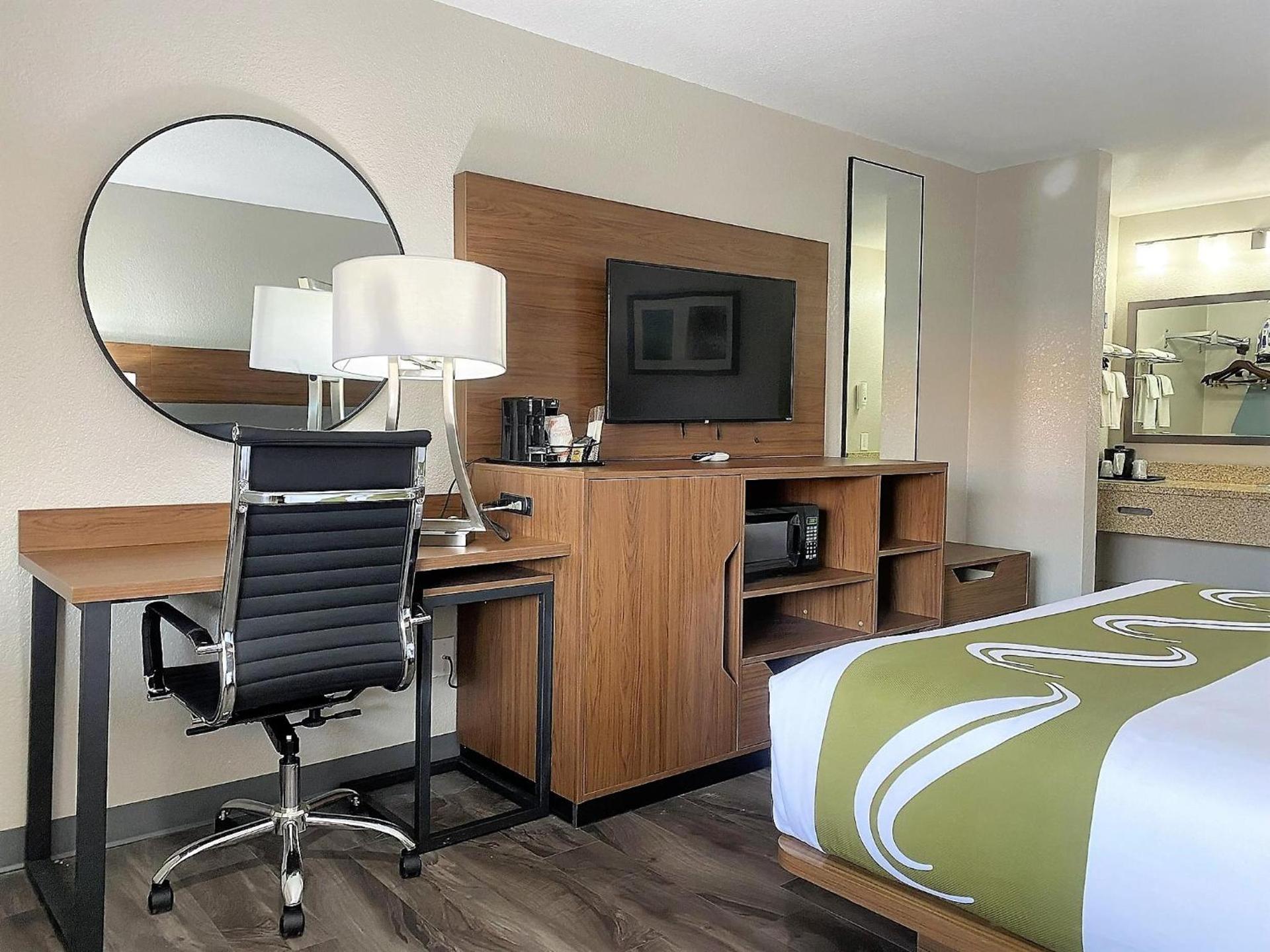 SureStay Plus by Best Western Alamogordo White Sands photo 22