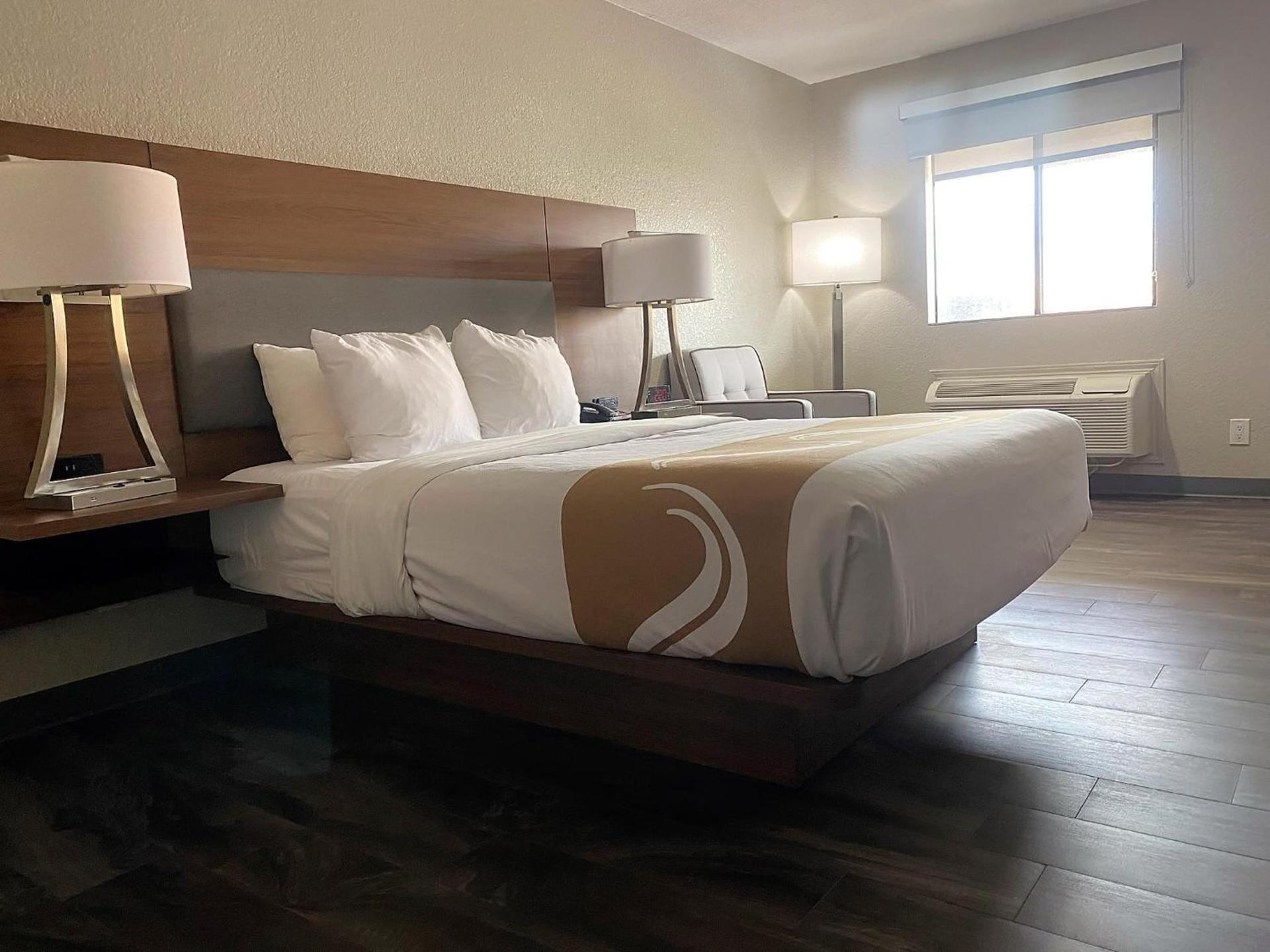 SureStay Plus by Best Western Alamogordo White Sands photo 25