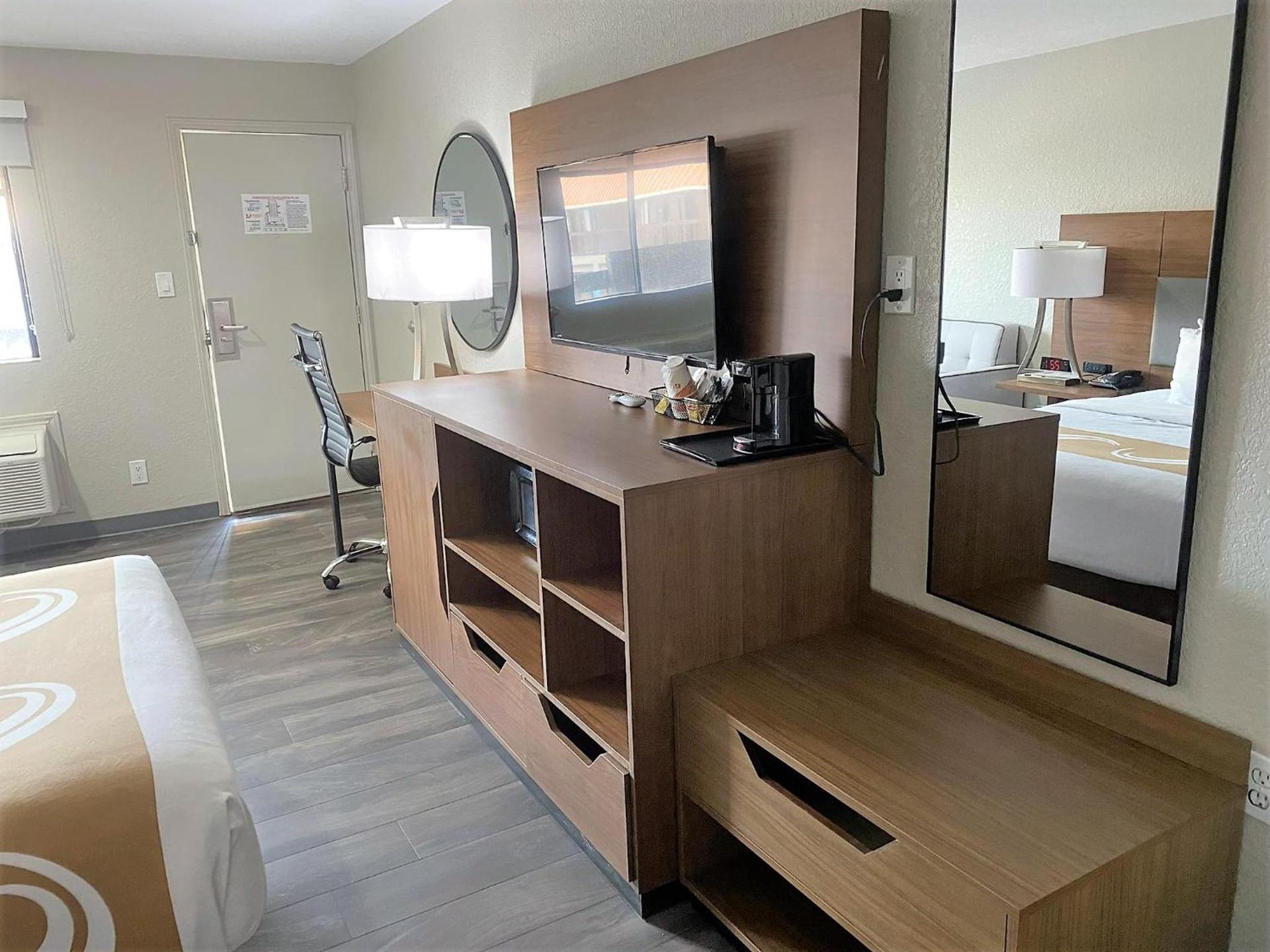 SureStay Plus by Best Western Alamogordo White Sands photo 26