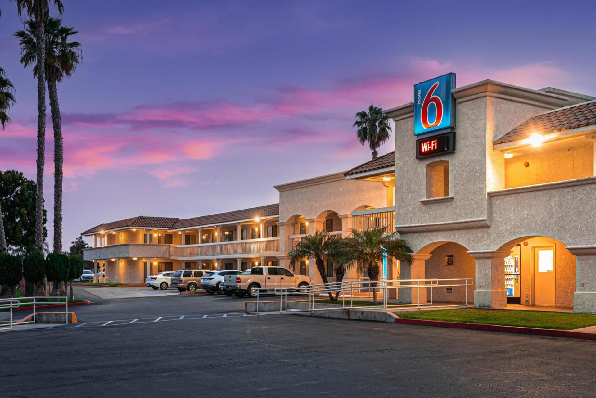 Motel 6-Carlsbad, CA Beach — hotel in Carlsbad