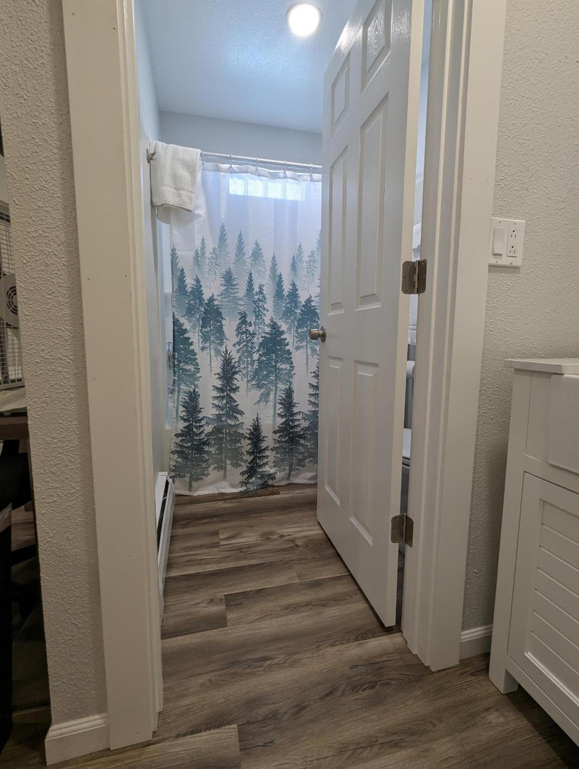 Snowy Mountain Inn photo 17