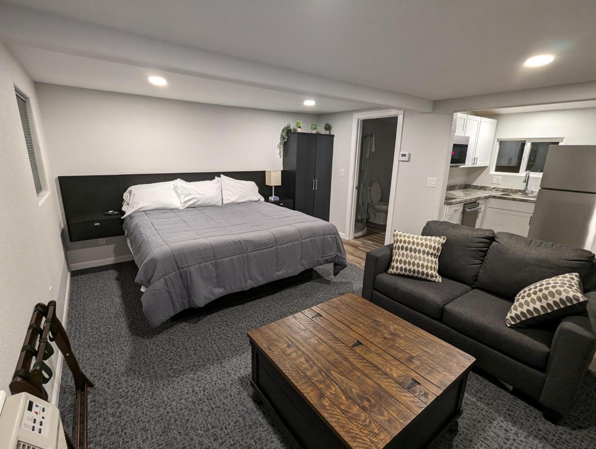 Snowy Mountain Inn photo 4