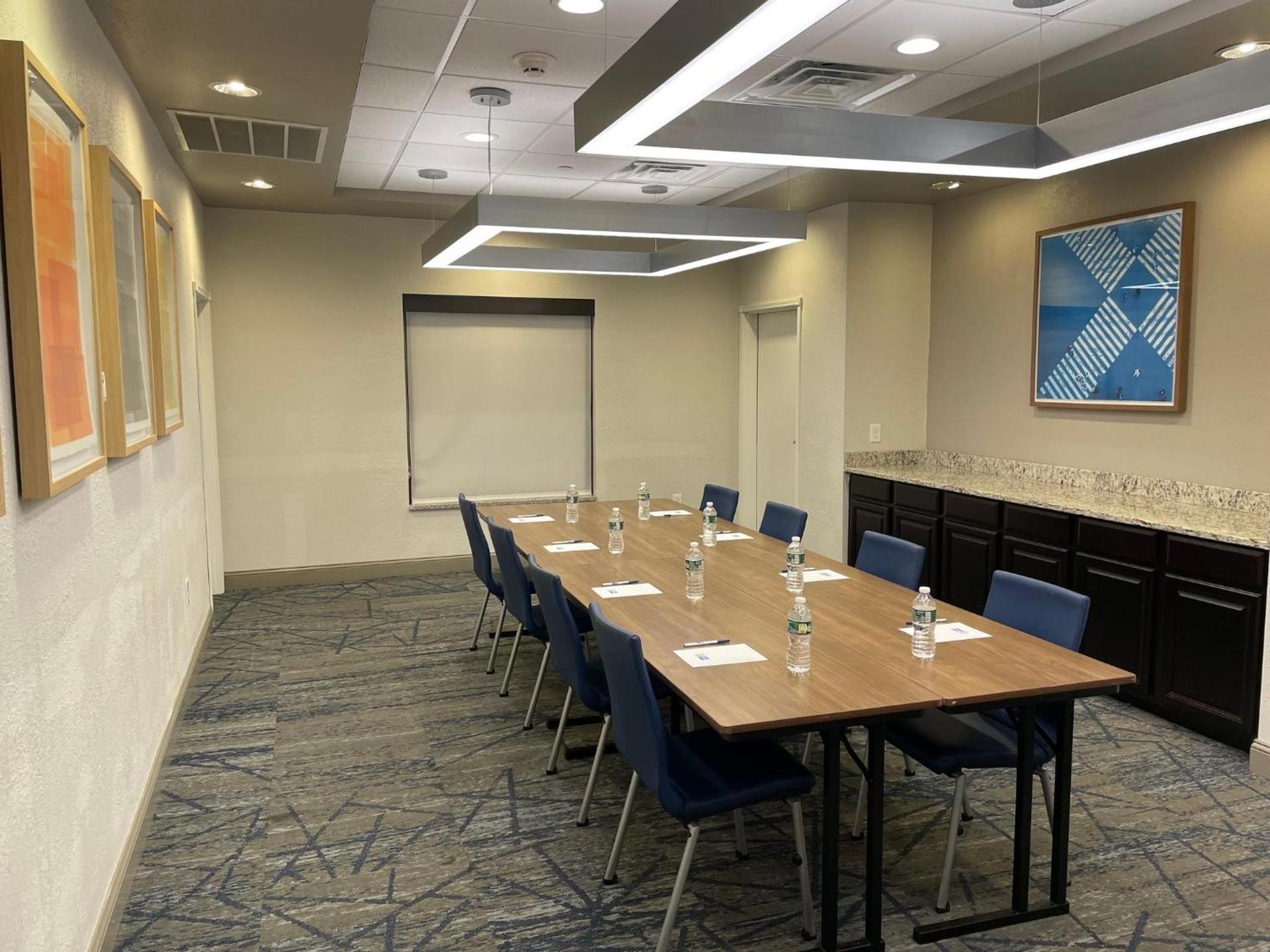 Holiday Inn Express and Suites Montgomery by IHG photo 49