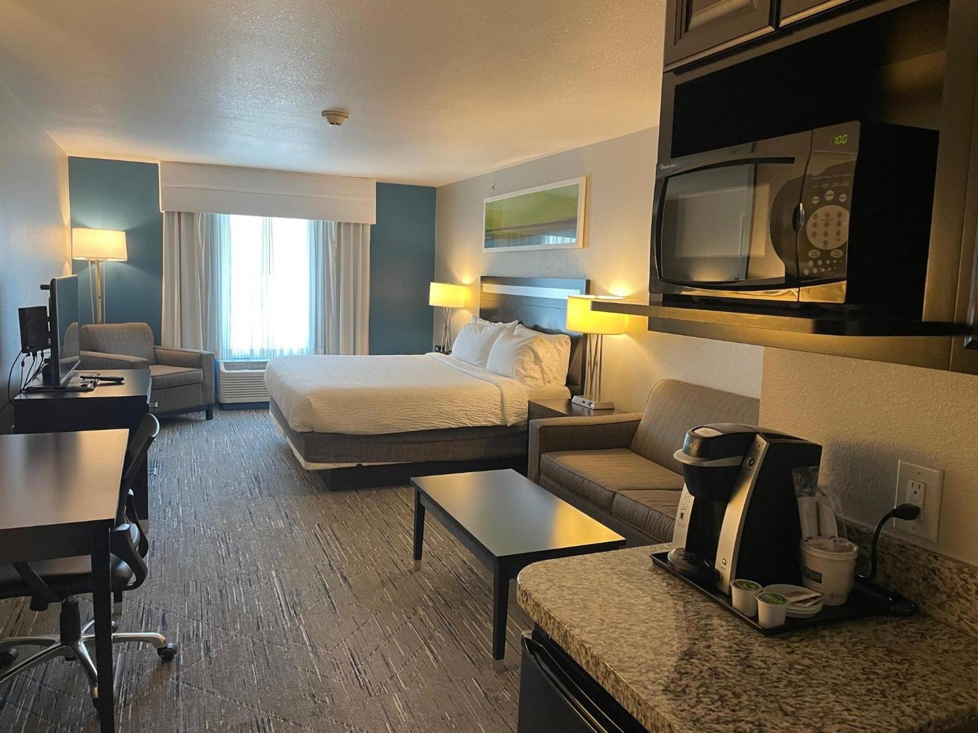 Holiday Inn Express and Suites Montgomery by IHG photo 57