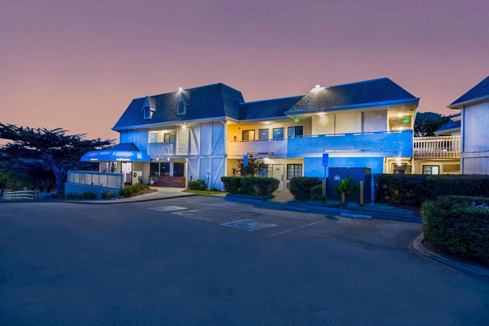 Motel 6-Marina, CA - Monterey photo 16
