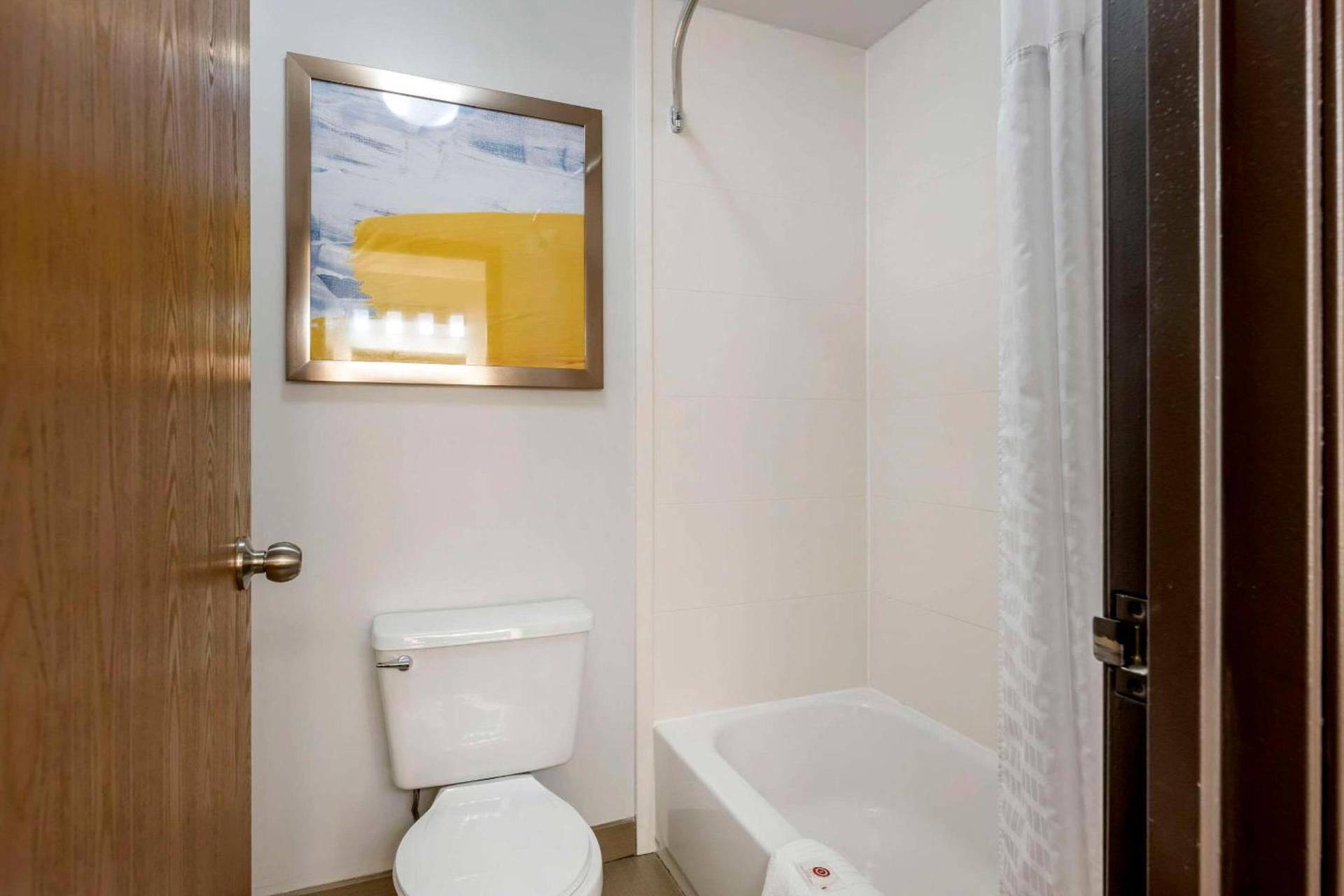 Comfort Inn Hastings photo 24
