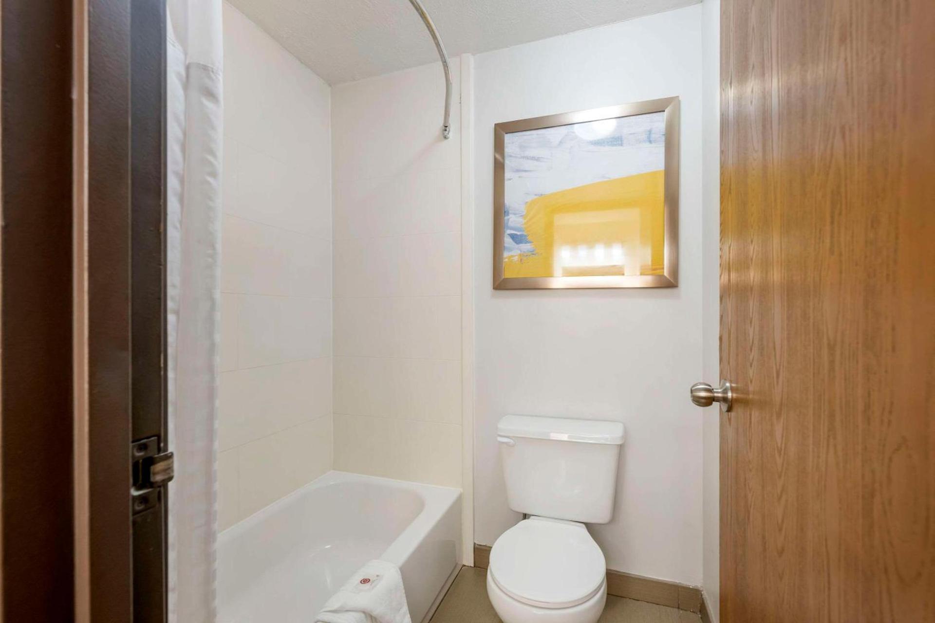 Comfort Inn Hastings photo 32