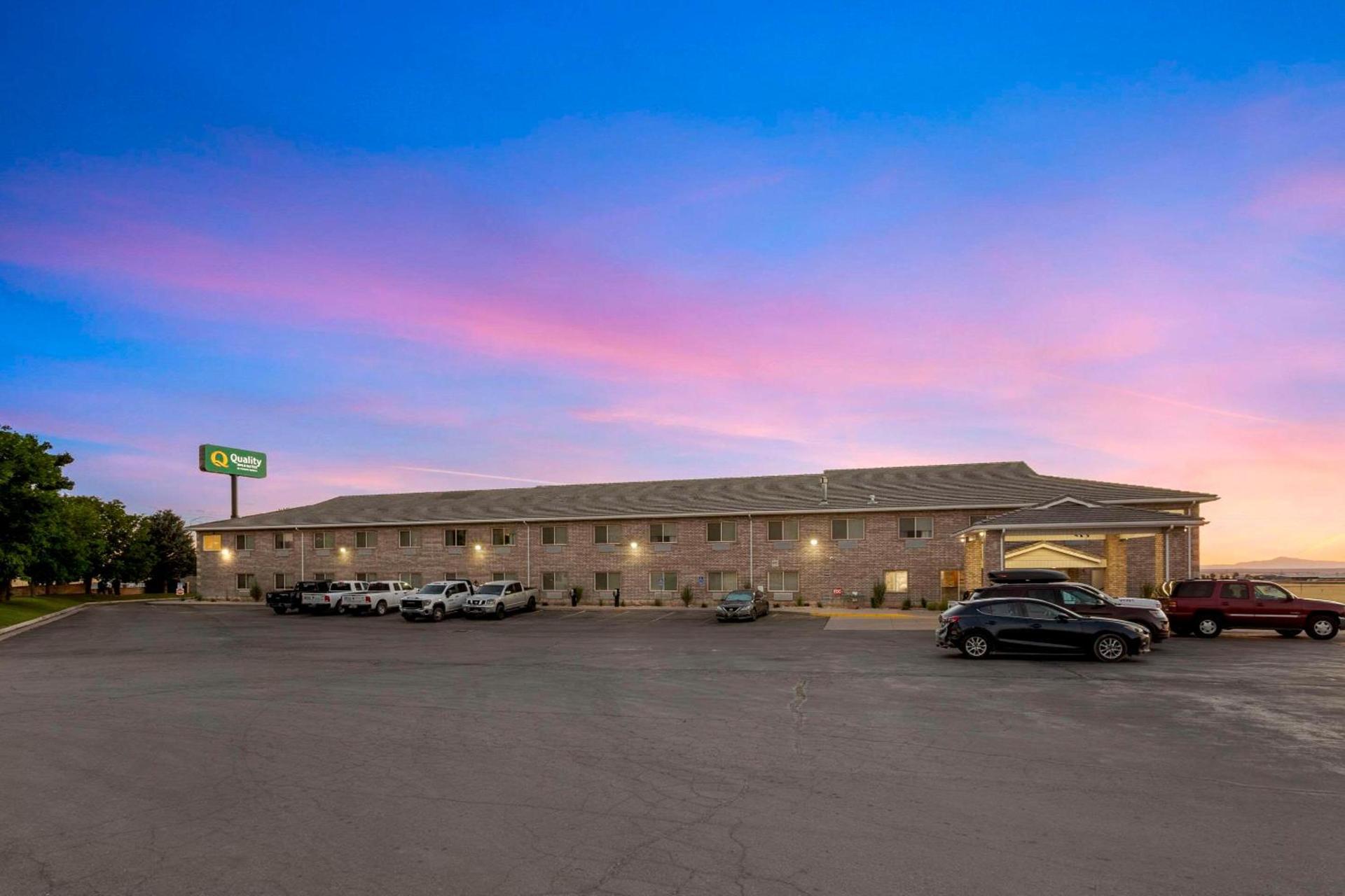 Quality Inn & Suites Fillmore I-15 photo 5