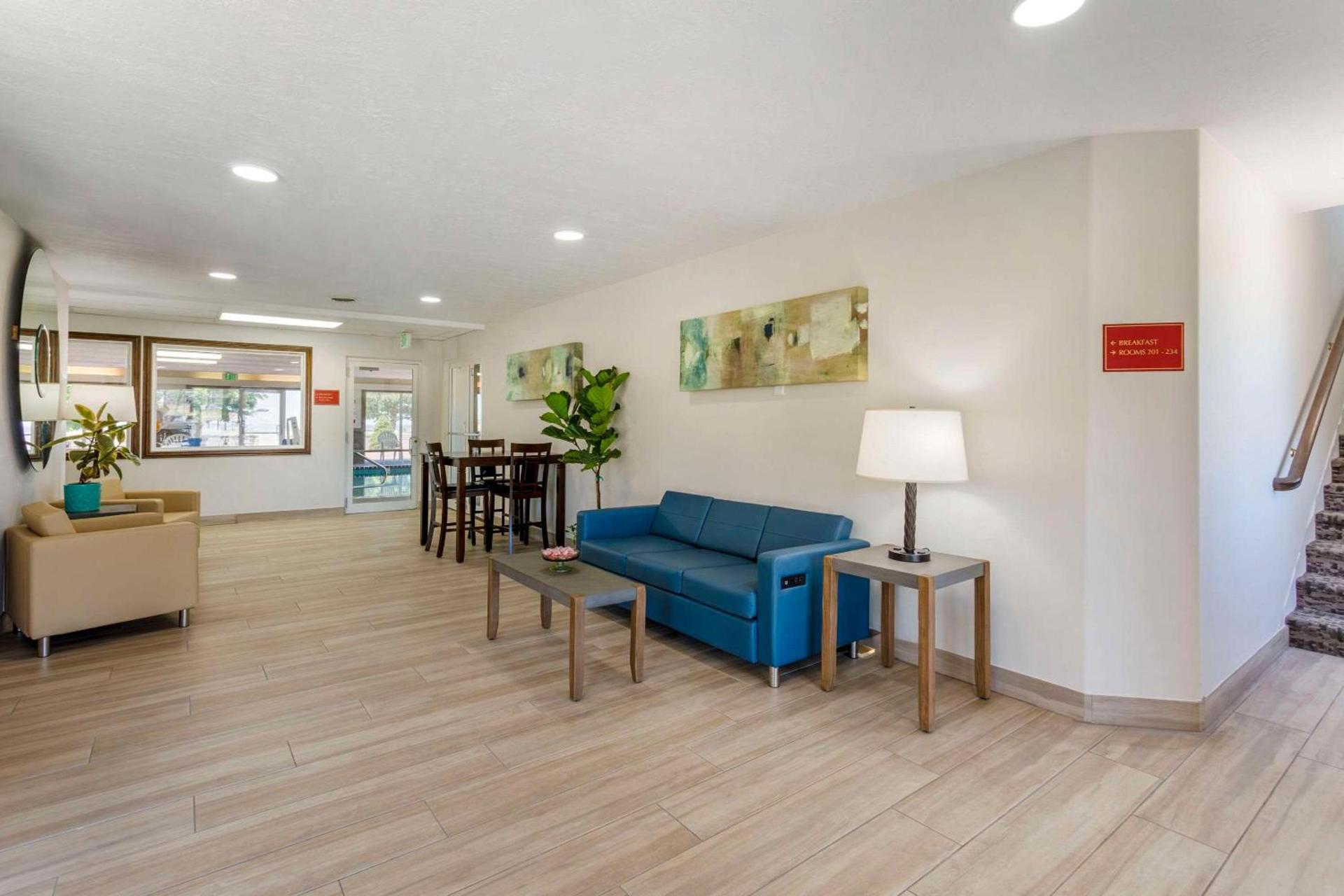 Quality Inn & Suites Fillmore I-15 photo 10