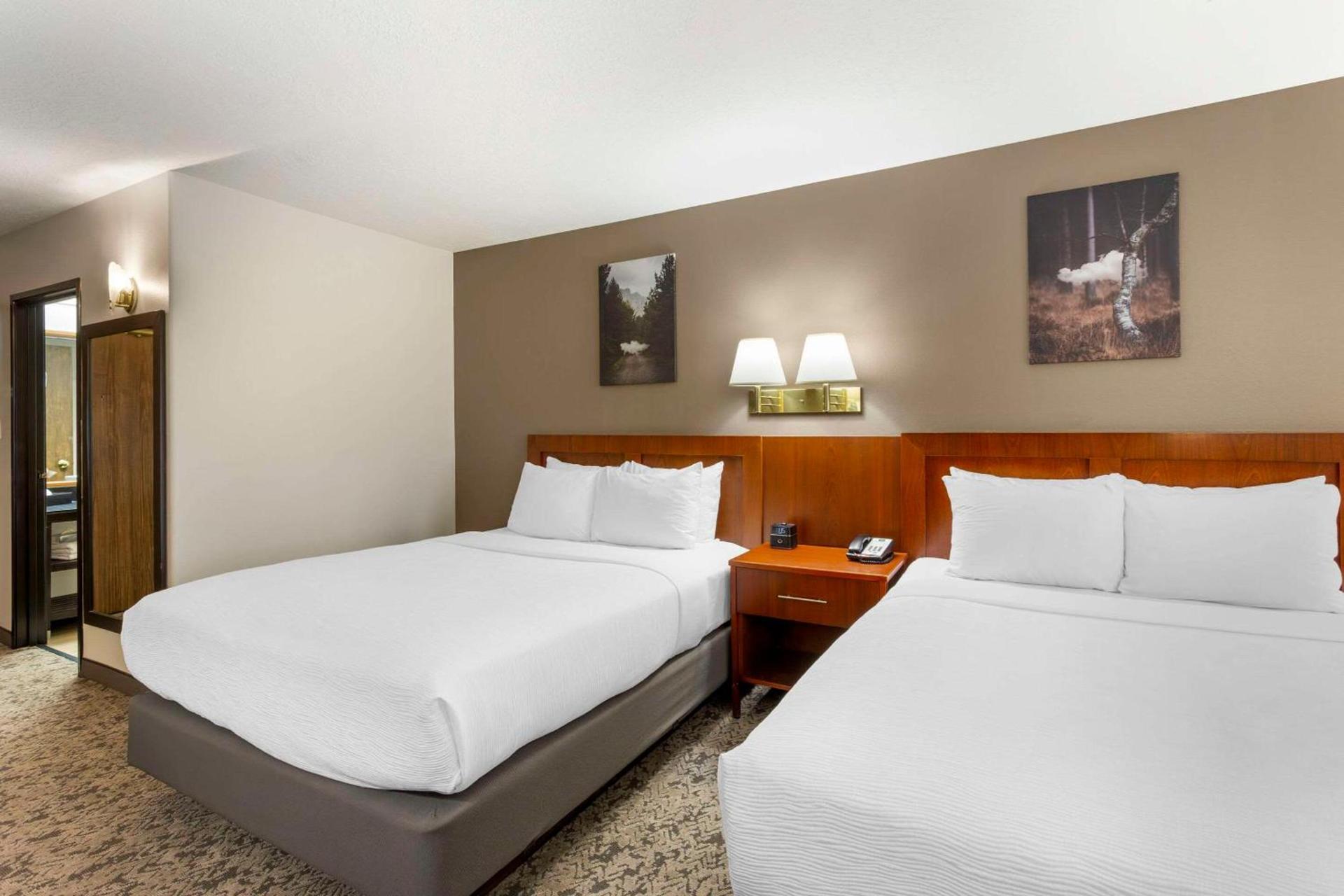 Quality Inn & Suites Fillmore I-15 photo 17