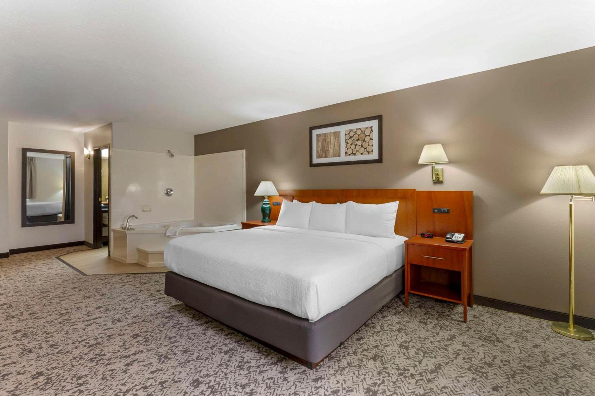 Quality Inn & Suites Fillmore I-15 photo 20