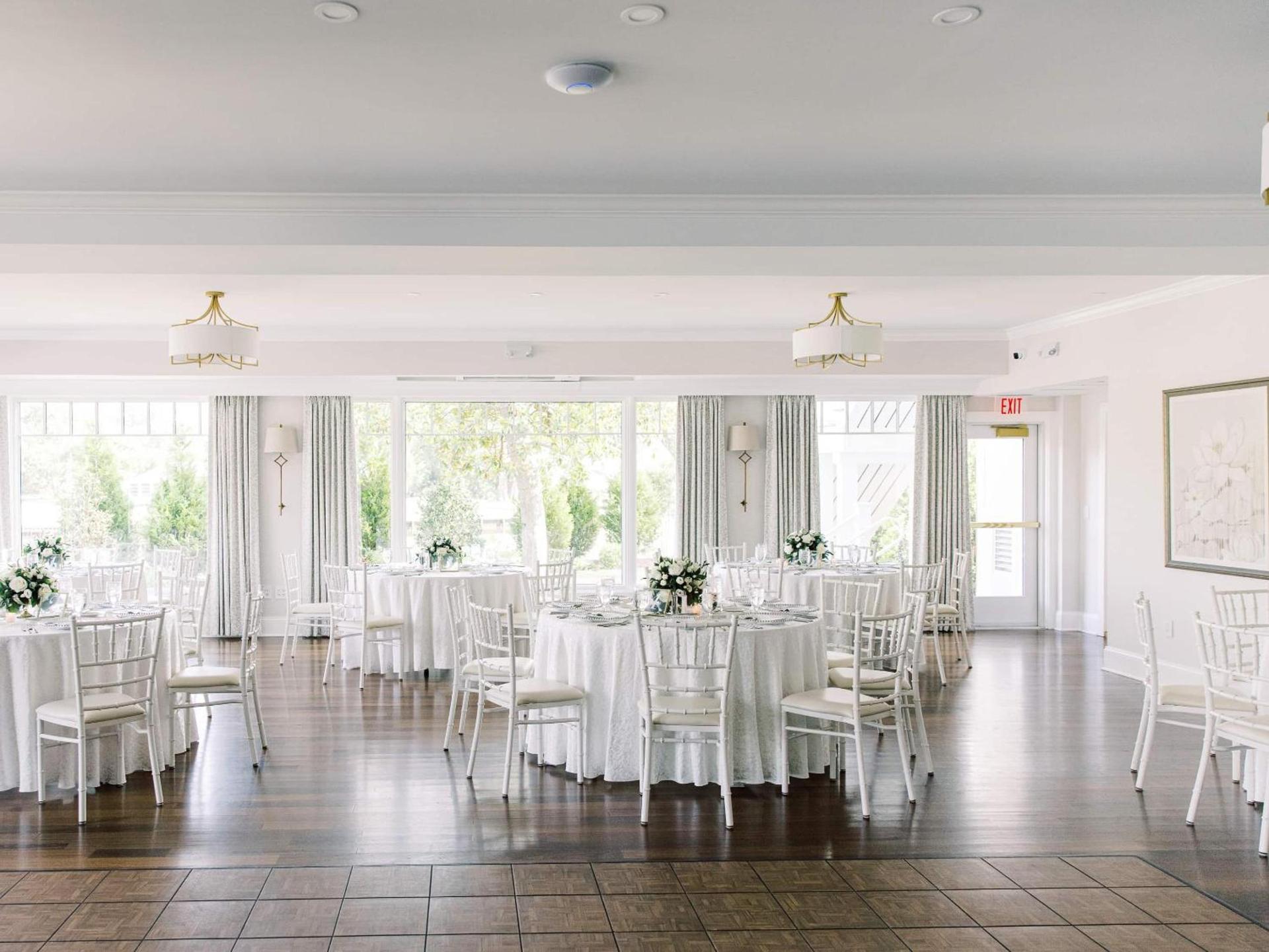 The Oaks Waterfront Hotel photo 27