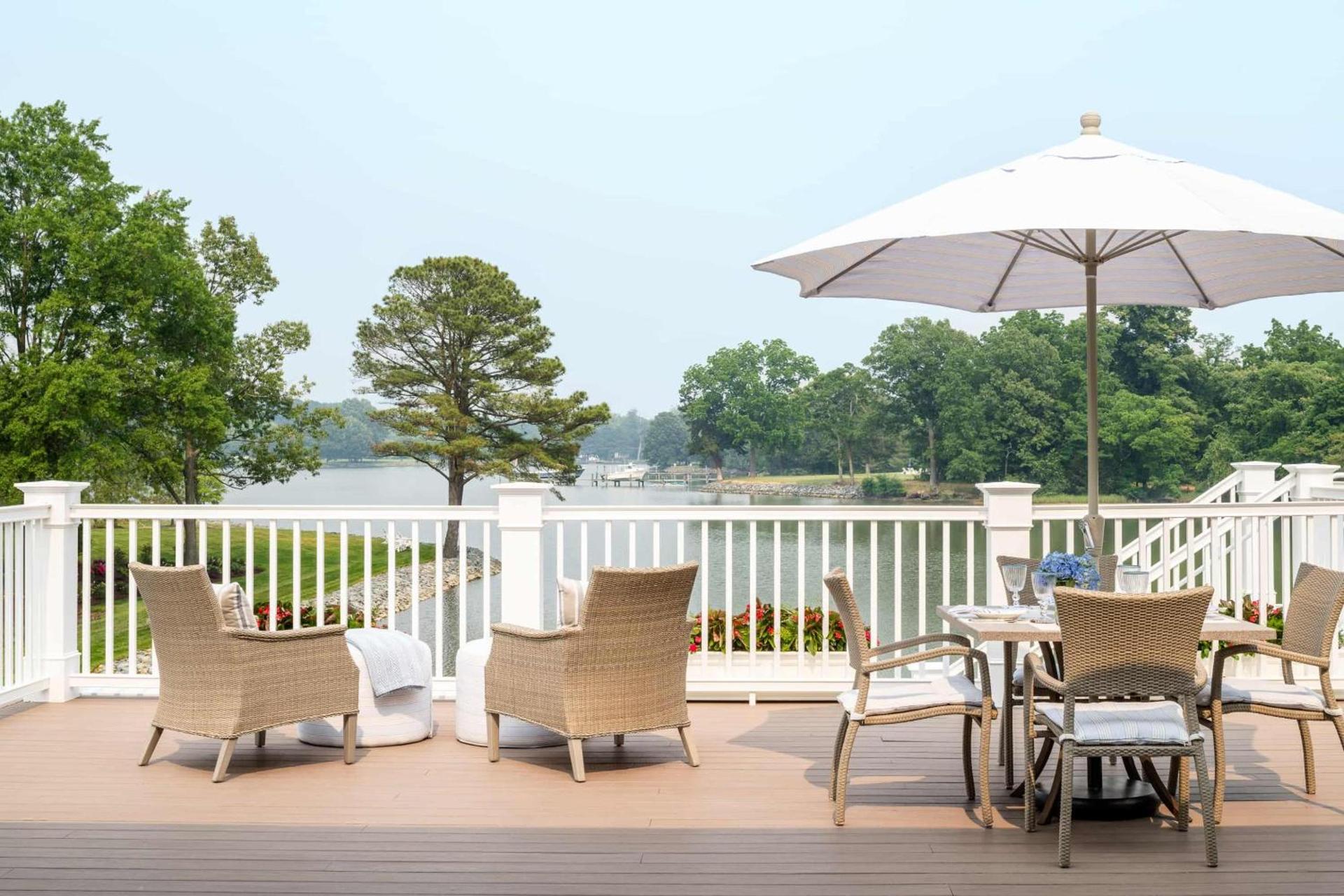 The Oaks Waterfront Hotel photo 33
