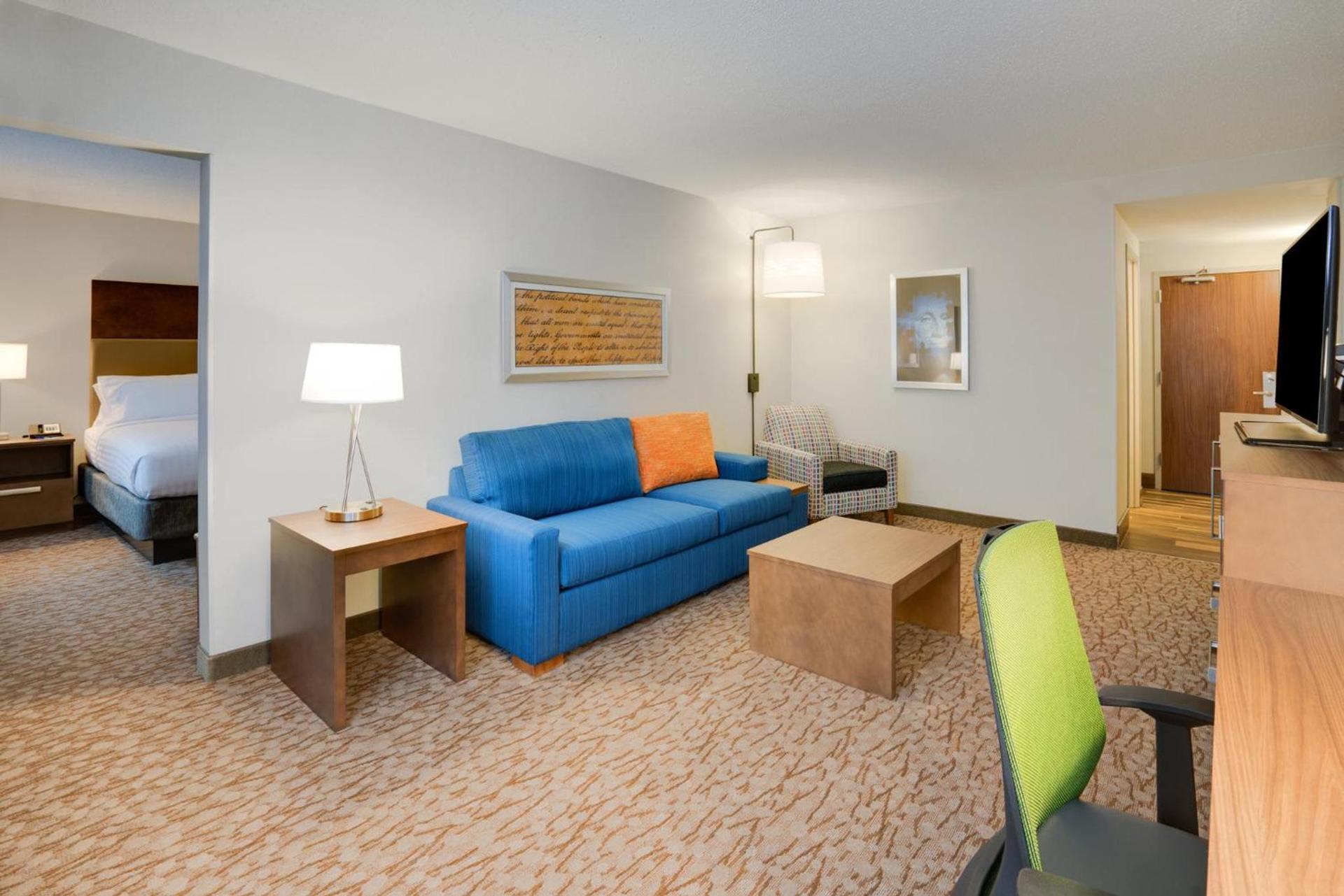 Holiday Inn Express & Suites Ft. Washington - Philadelphia by IHG photo 35