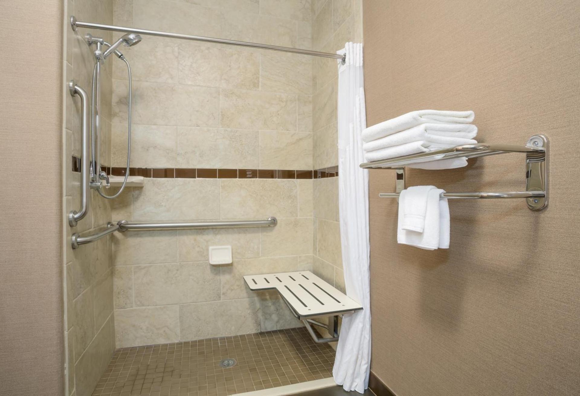 Holiday Inn Express Hotel & Suites Moab by IHG photo 82
