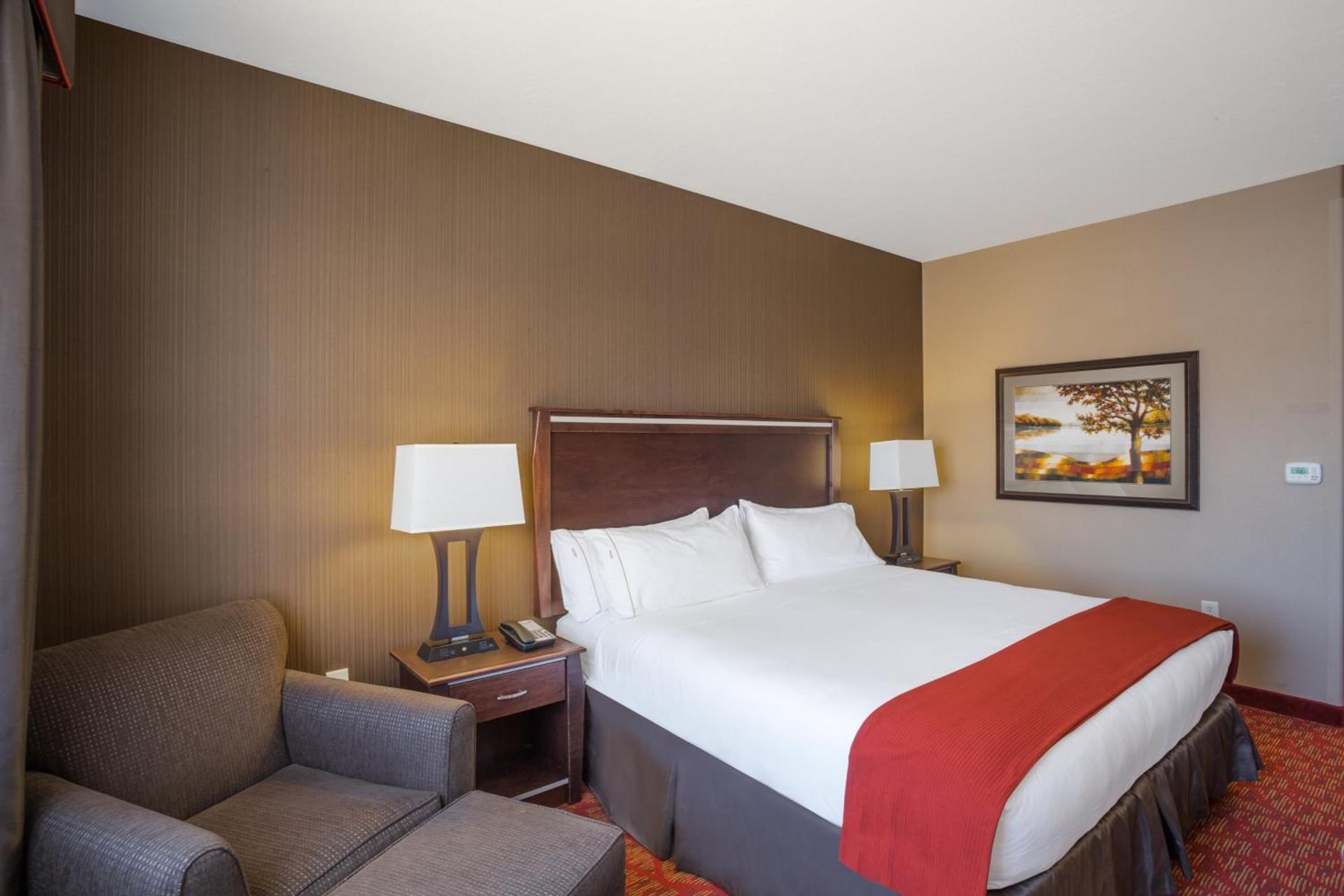 Holiday Inn Express Hotel & Suites Moab by IHG photo 87