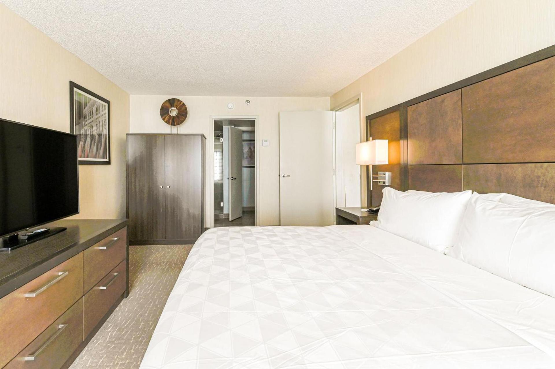 Holiday Inn University Area Charlottesville by IHG photo 45
