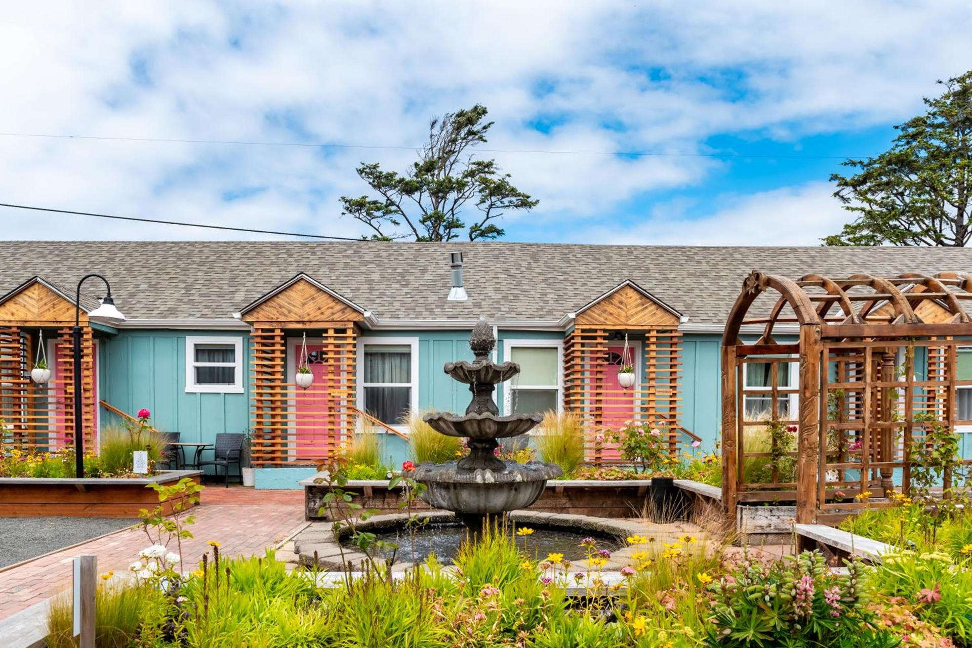 Inn at Haystack Rock photo 36