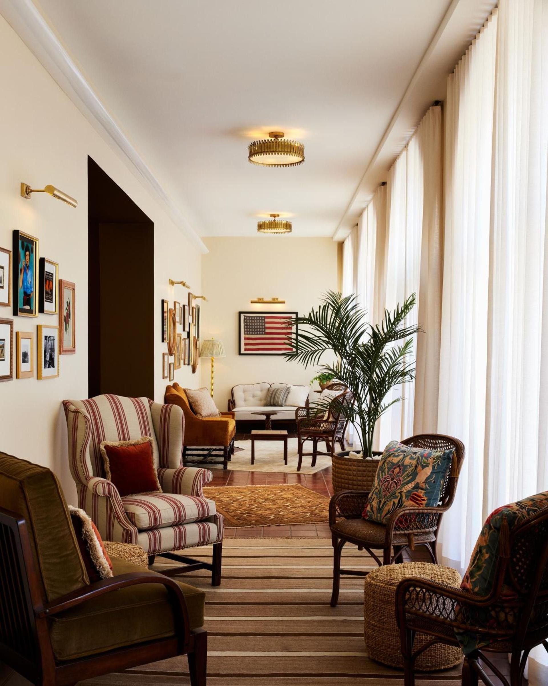 Pasadena Hotel & Pool photo 34