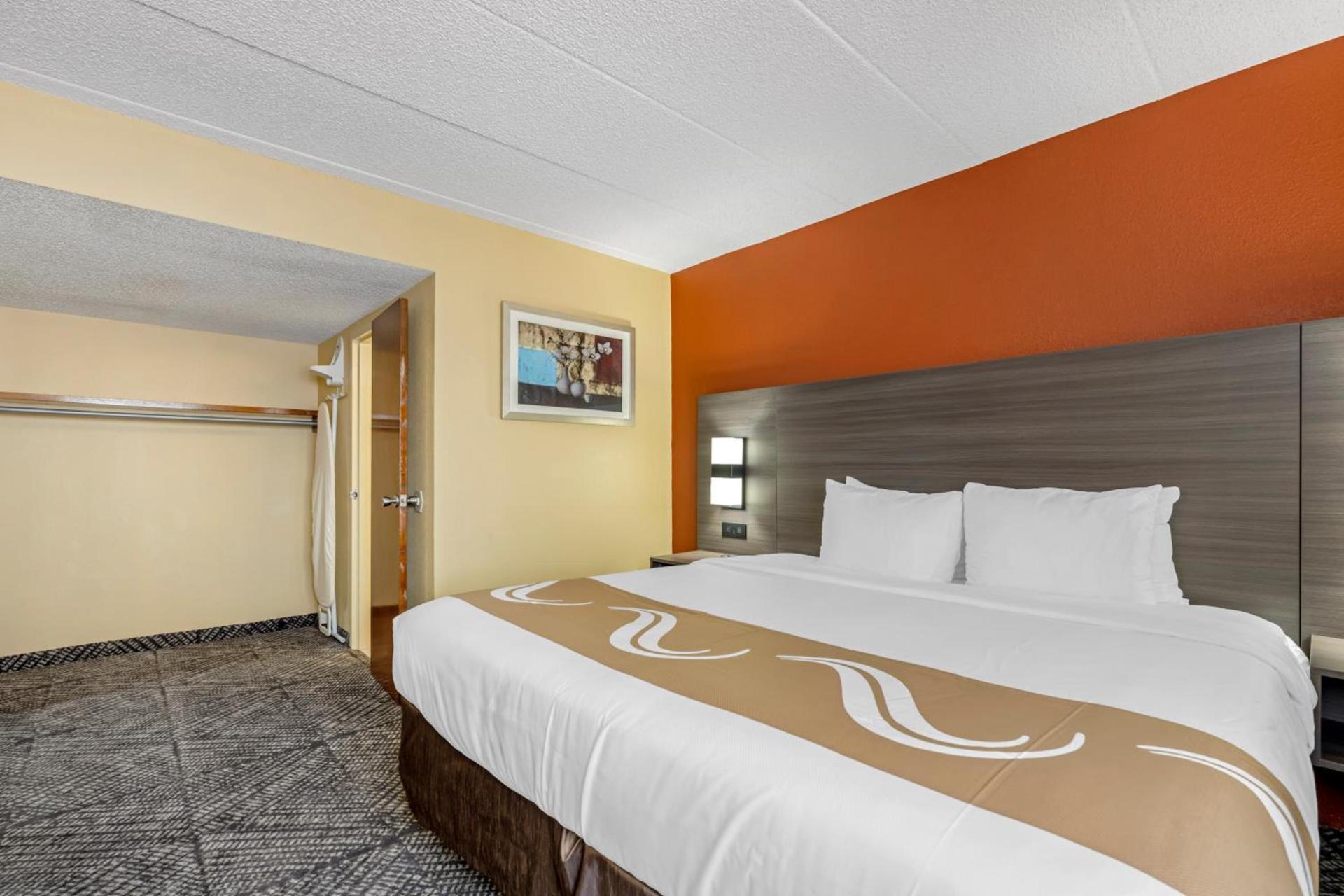 Quality Inn & Suites Lincoln South photo 9