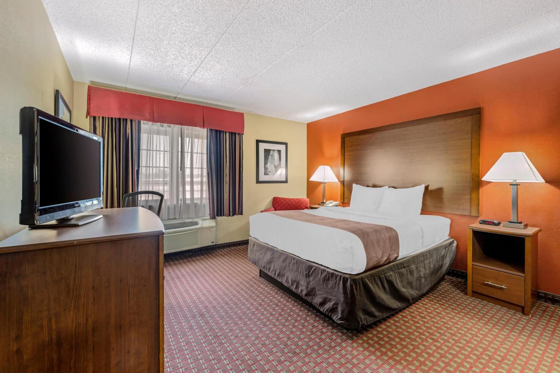 Quality Inn & Suites Lincoln South photo 28