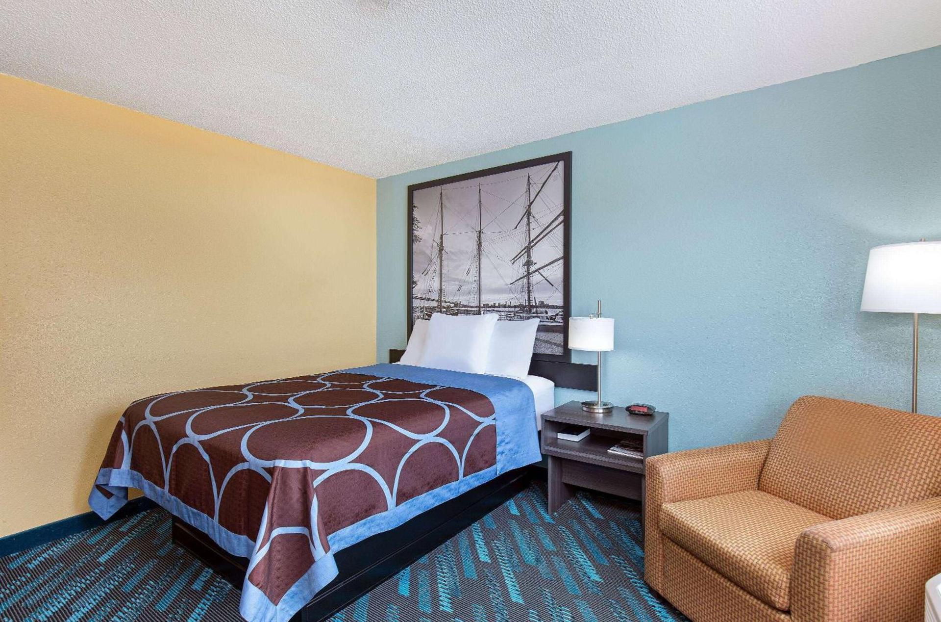 Super 8 by Wyndham Somerset photo 15