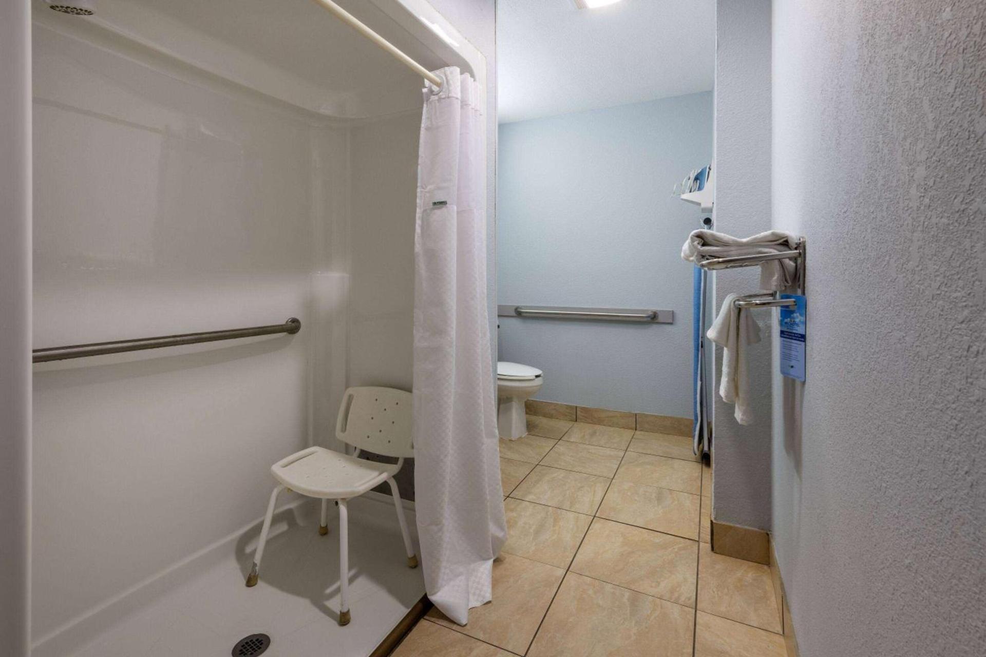 Microtel Inn by Wyndham Spartanburg Duncan photo 6