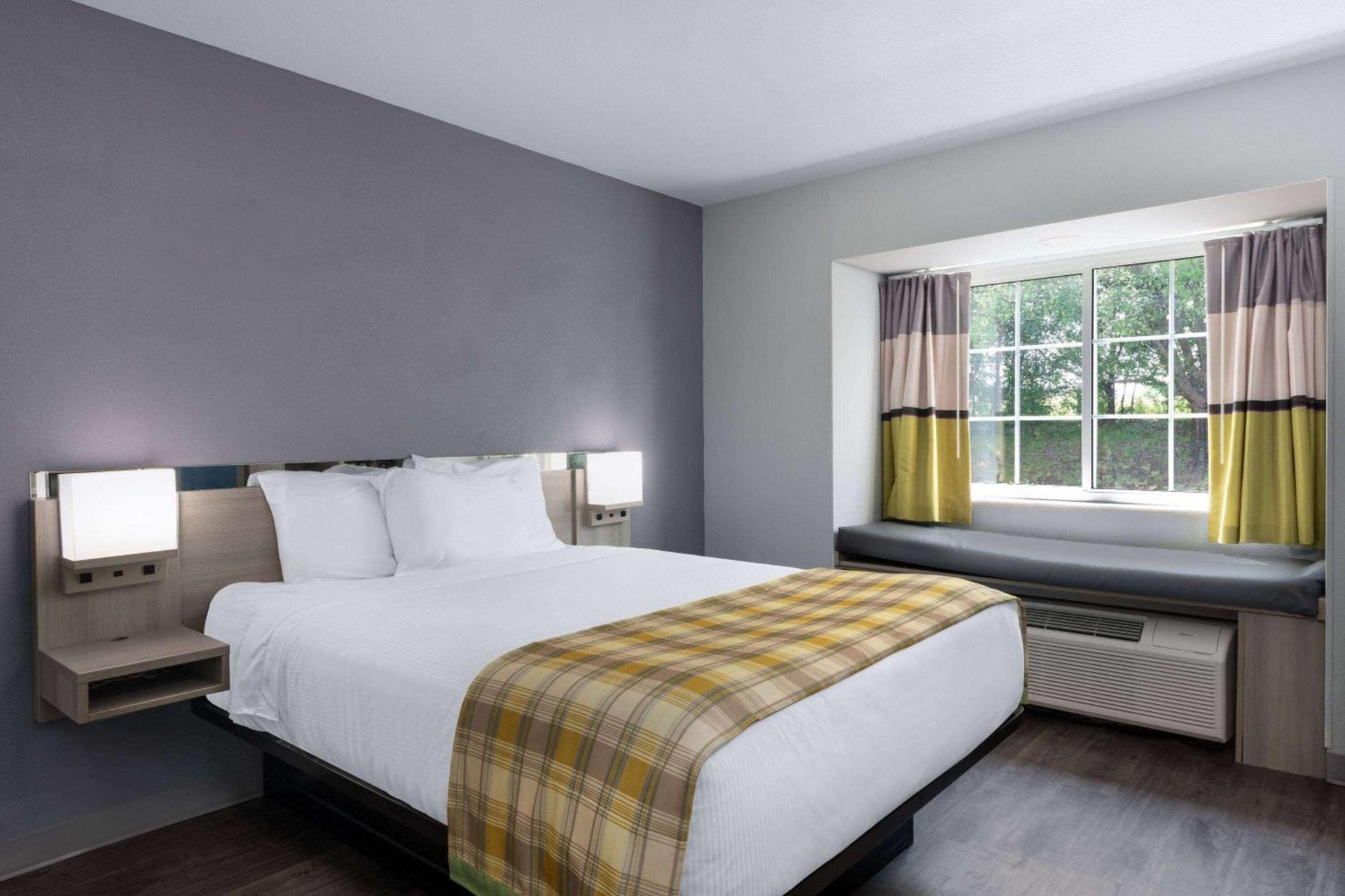 Microtel Inn by Wyndham Spartanburg Duncan photo 9