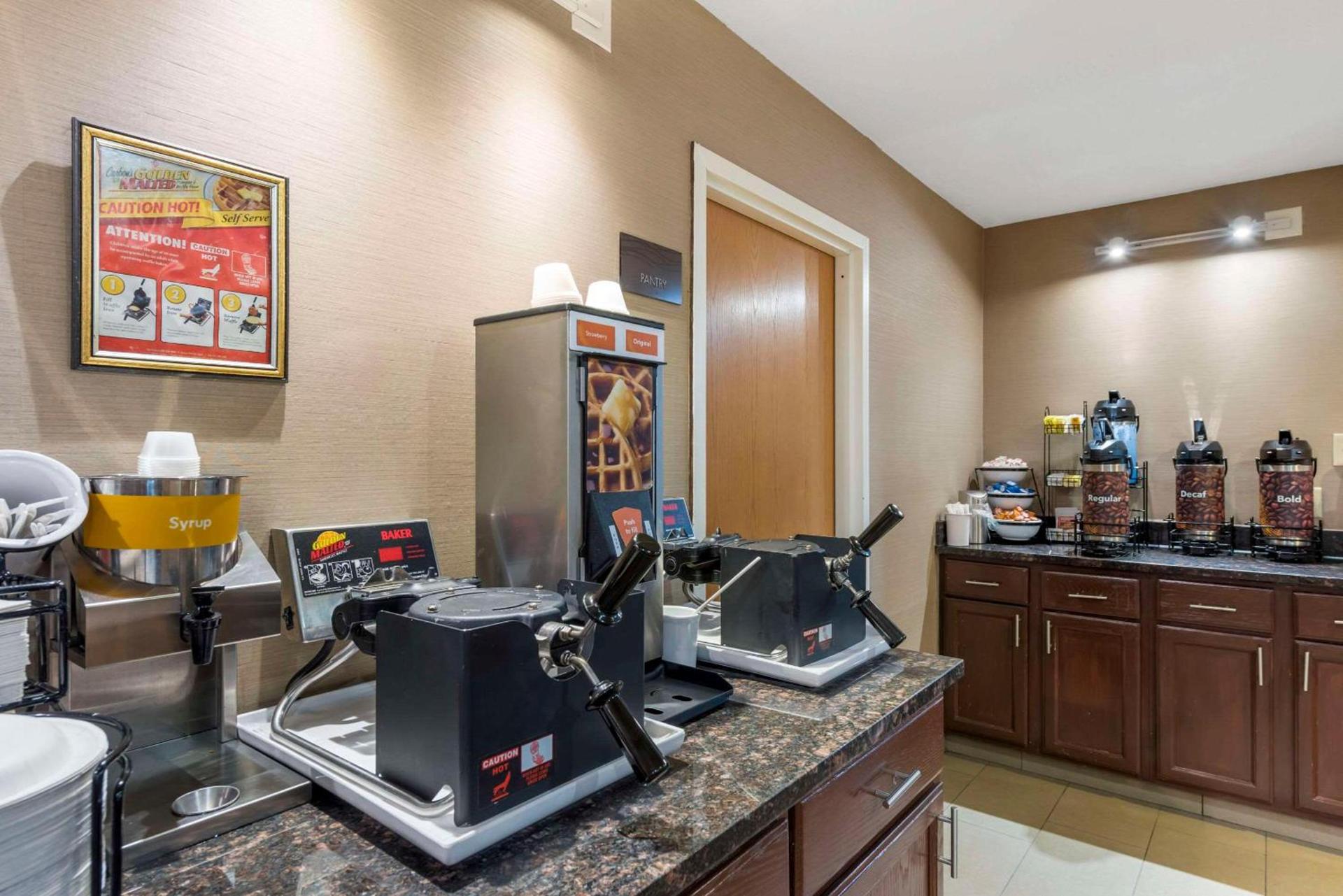 Comfort Inn & Suites Black River Falls I-94 photo 34
