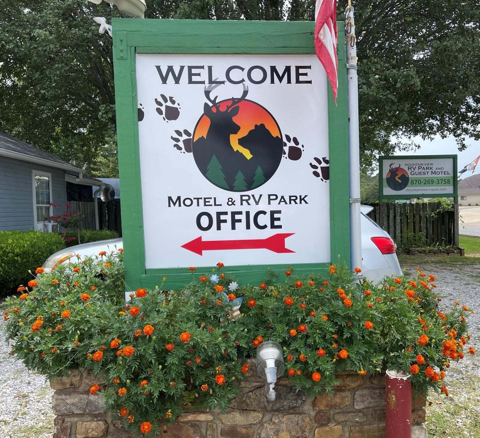 Mountain View Guest Motel photo 63